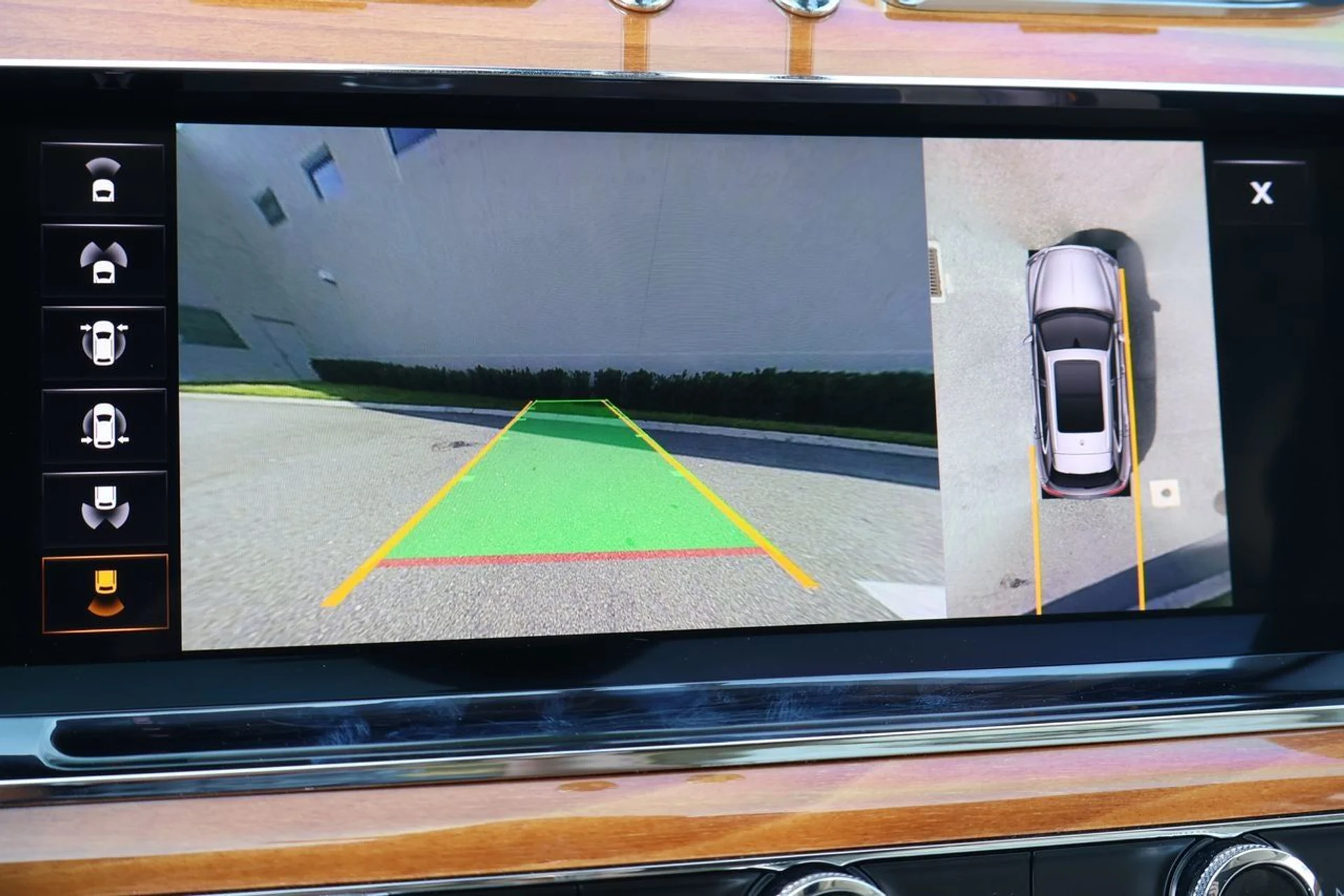 mph027_151050596_28_a145ecec20