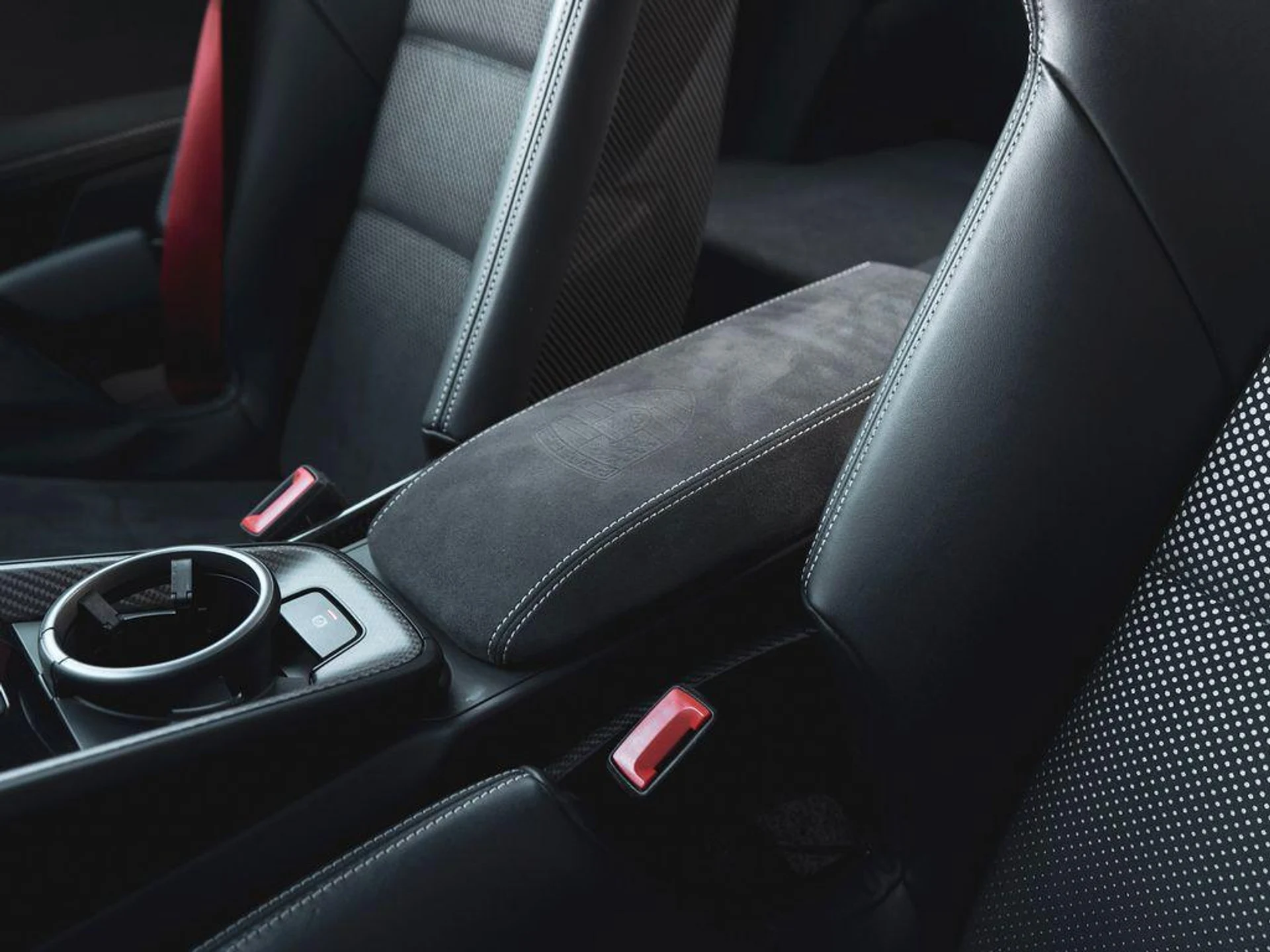 mph027_1511419122_i_Pp_Nnhsr7ppgj2a_WIKQ_Mf34_MA_3_Y_ba996508de