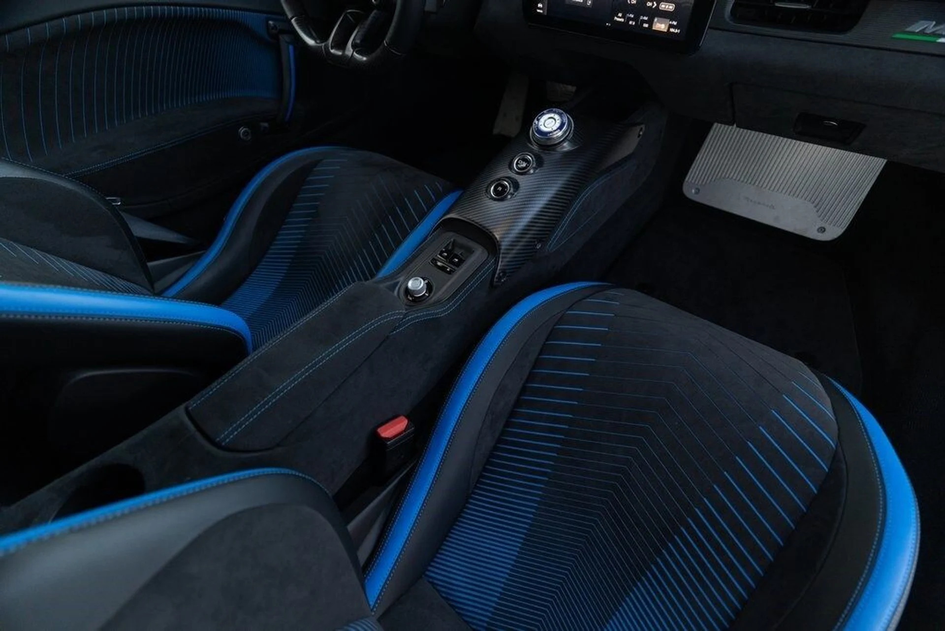 mph027_1526918091_29963596c0c112650b8ffff074f96f35x_b69b6b6ebc