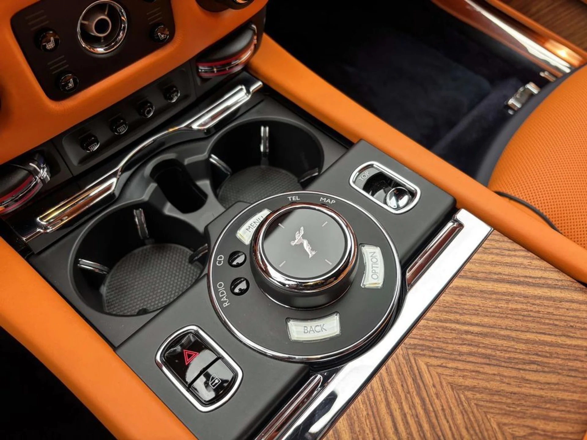 mph027_1530736652_7bd3a6cc30a0363123db615e78ed2bf7x_8fef159393