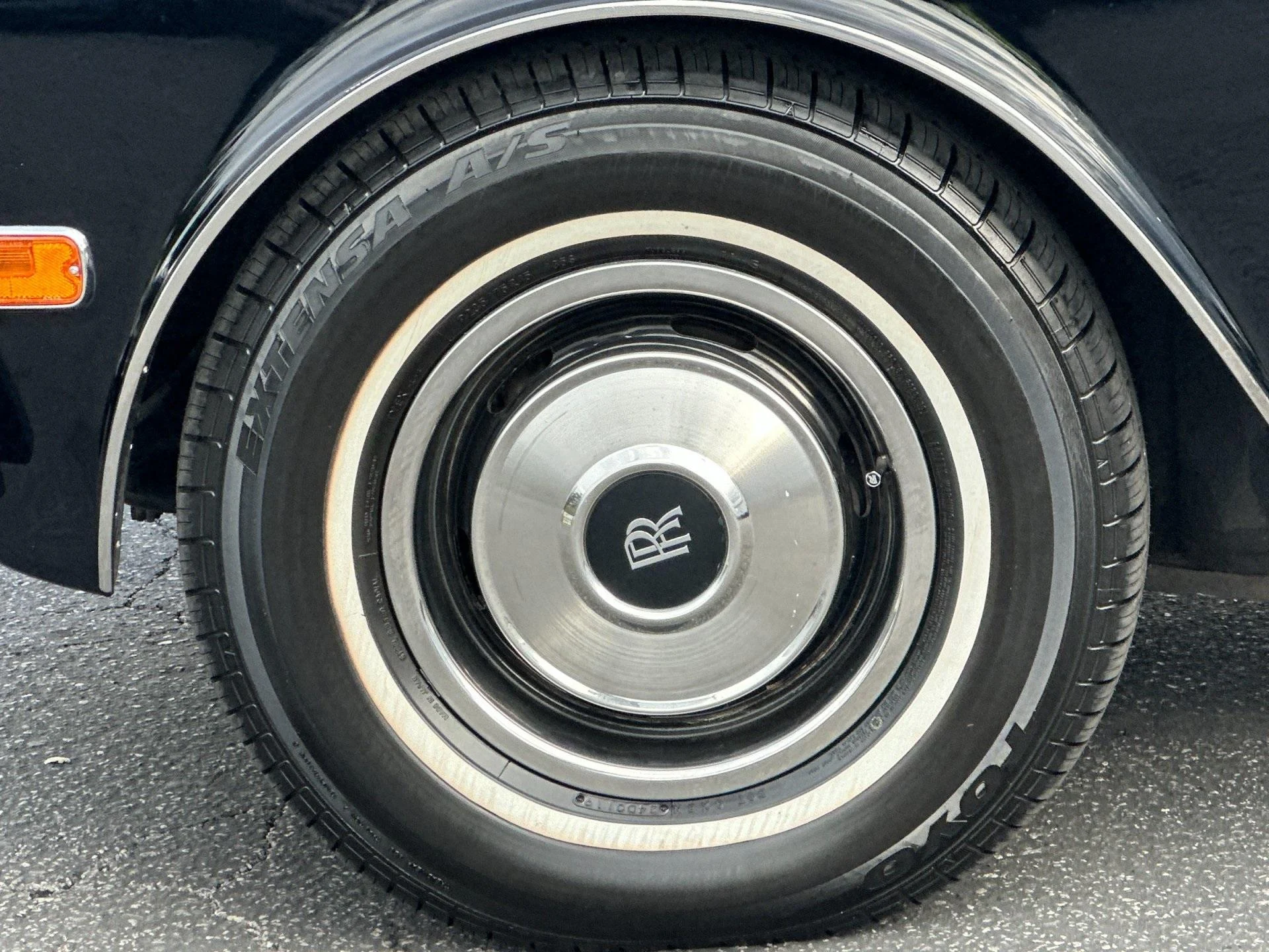 mph027_1531243923_Used_1986_Rolls_Royce_Corniche_1760538310_40b8c15ee8