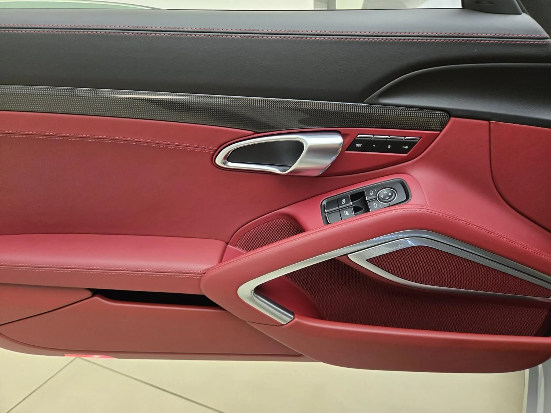 mph027_1535190377_Used_2019_Porsche_911_1763542647_a634da86cd