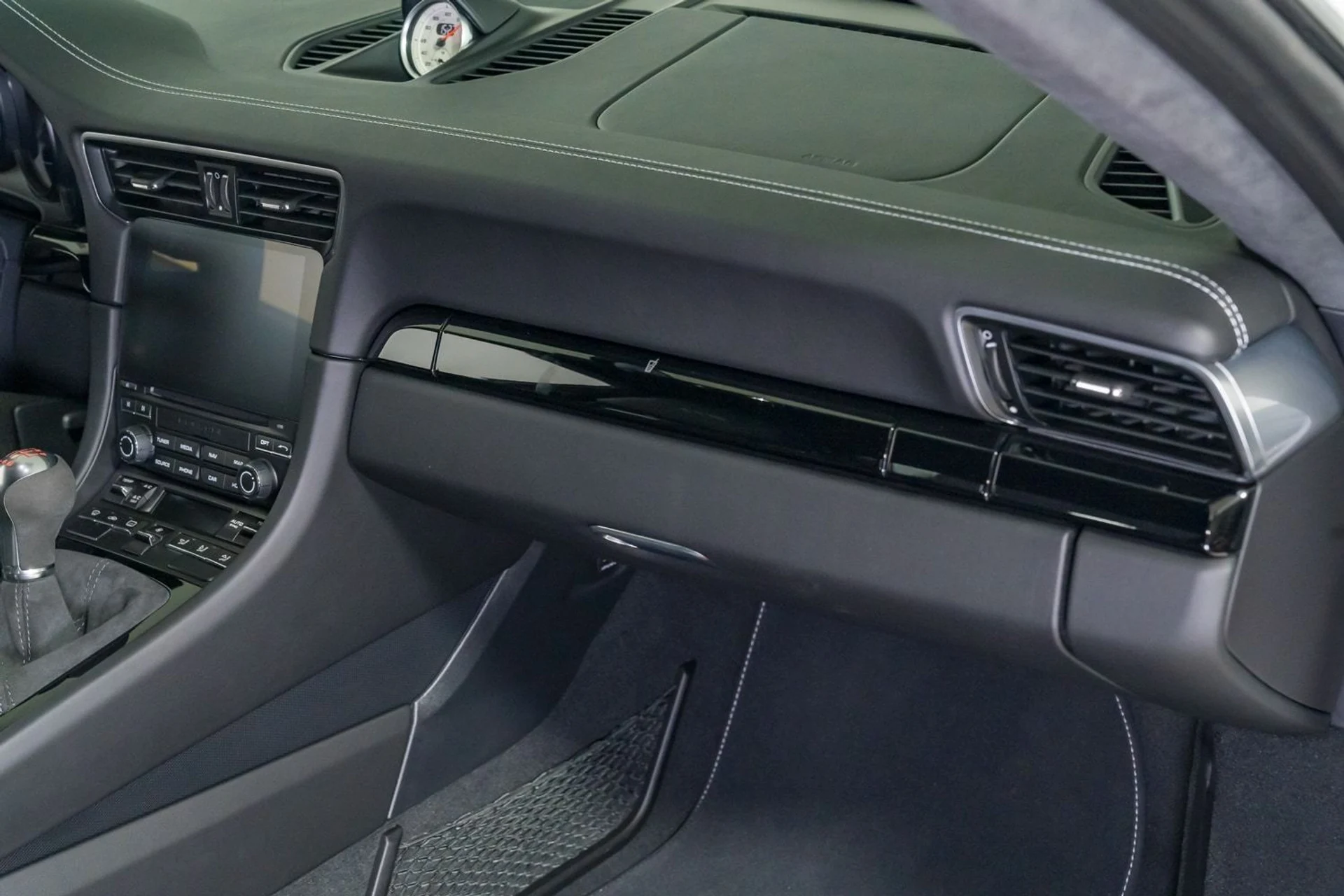 mph027_1544563605_3ea7260dbabd40deb5bce996f9f2d242_7f3f7f1bc5