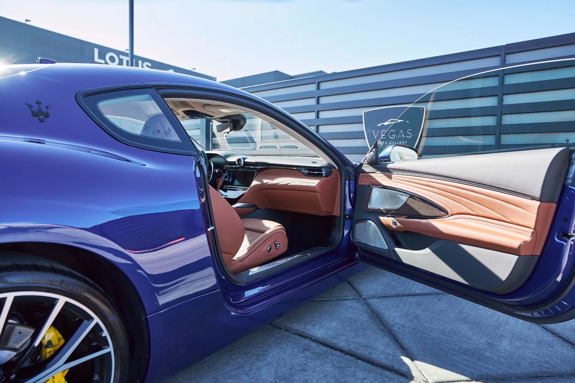 mph027_1553208573_Used_2024_Maserati_Gran_Turismo_Modena_1764124047_3ef7b05a4f