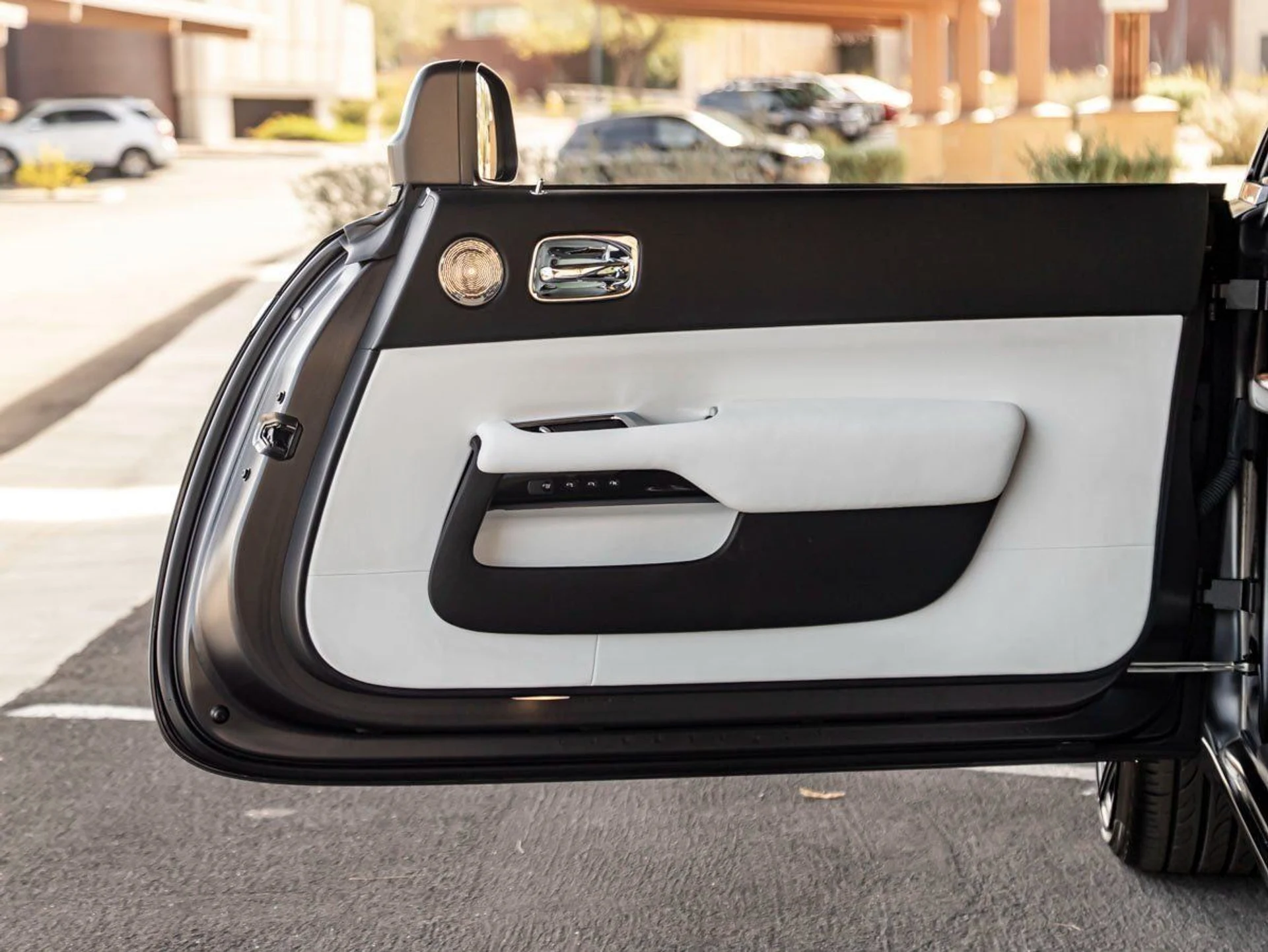 mph027_1558643887_28_88de497dcc