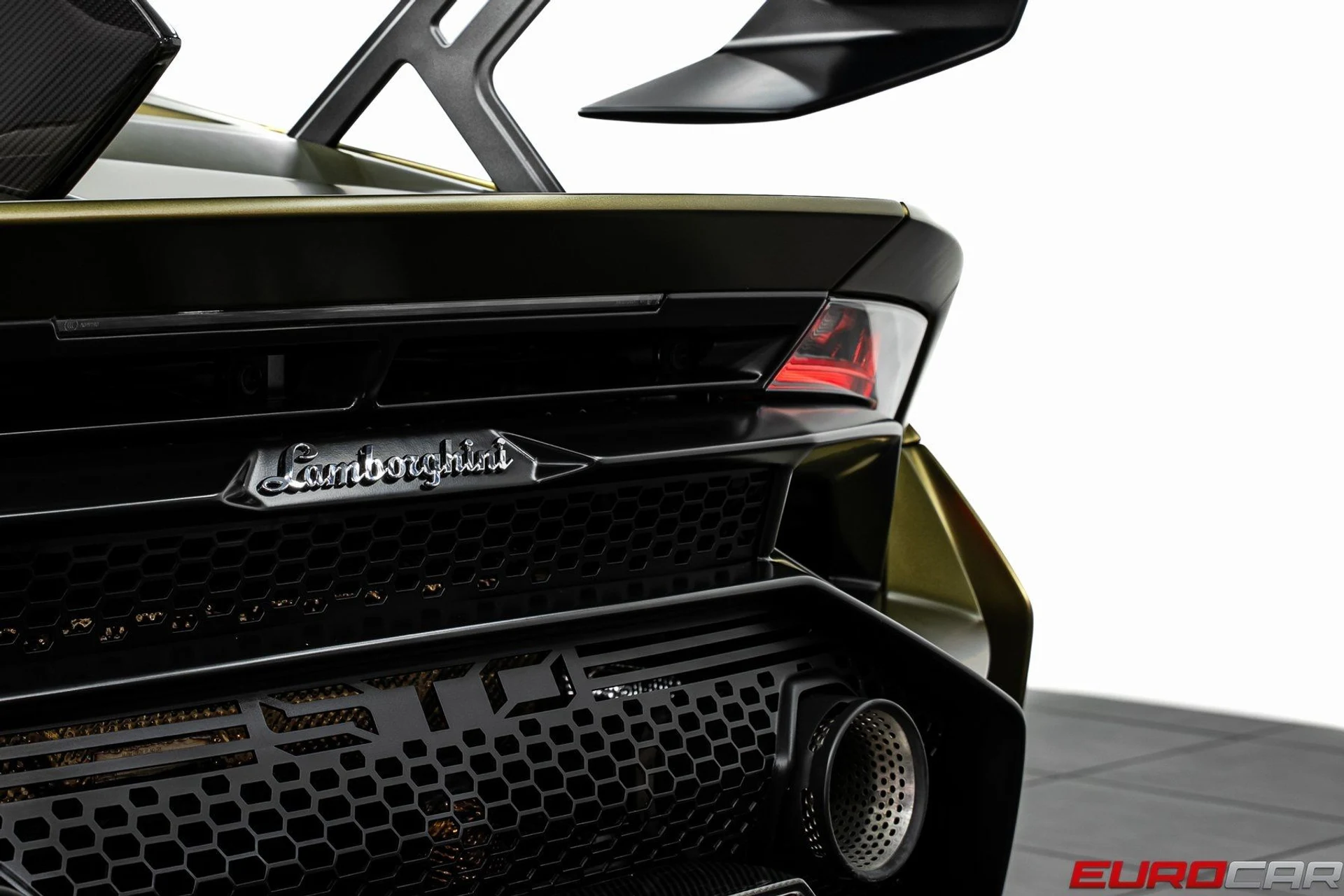 mph027_1558880831_image_28_adb1550938