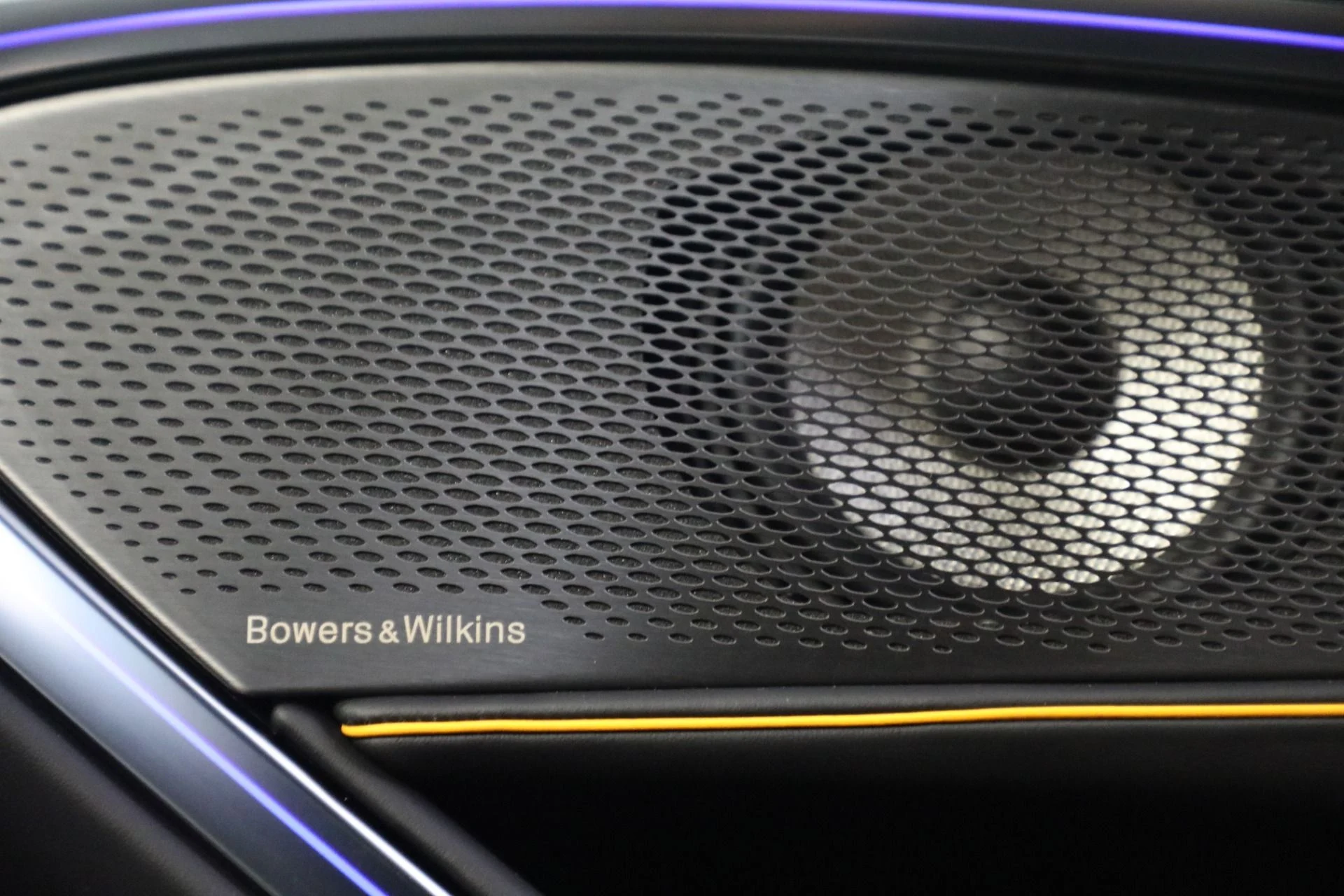 mph027_1568224247_Used_2023_Mc_Laren_Artura_Tech_Lux_d02bf36210