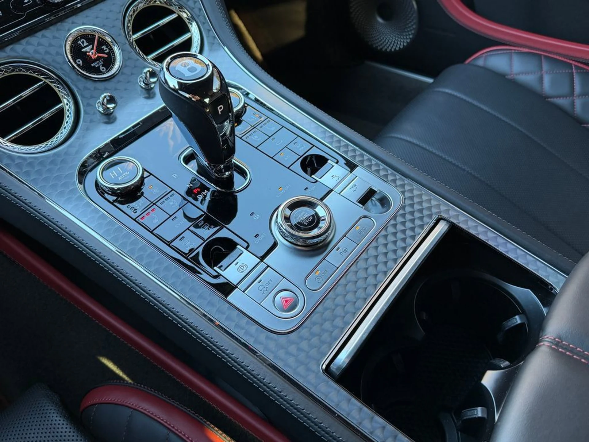 mph027_1568498743_6599ceef391148ea8048530b22810090_dc56c9bbe6