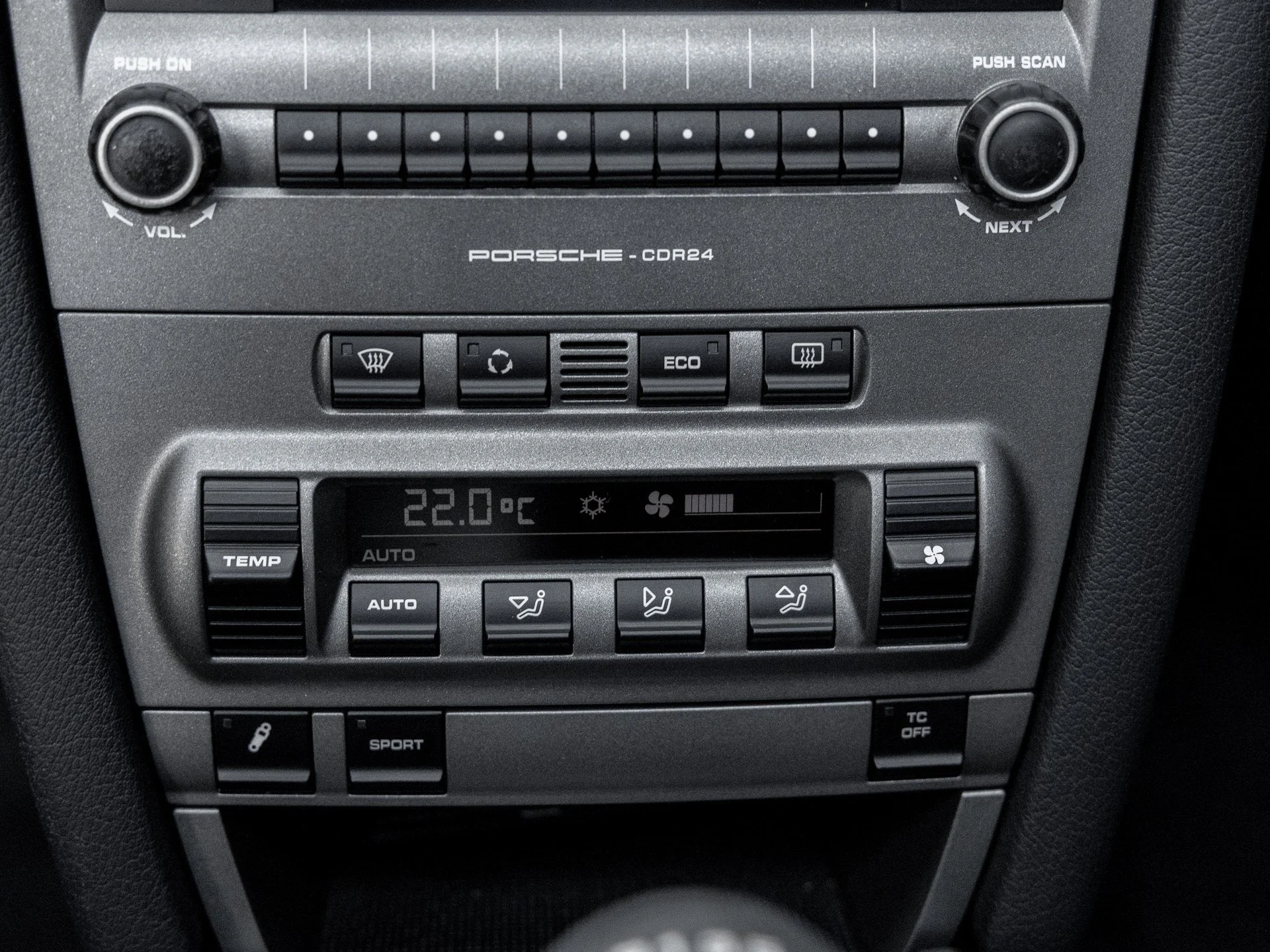 mph027_1571181309_28_215ee5bf03