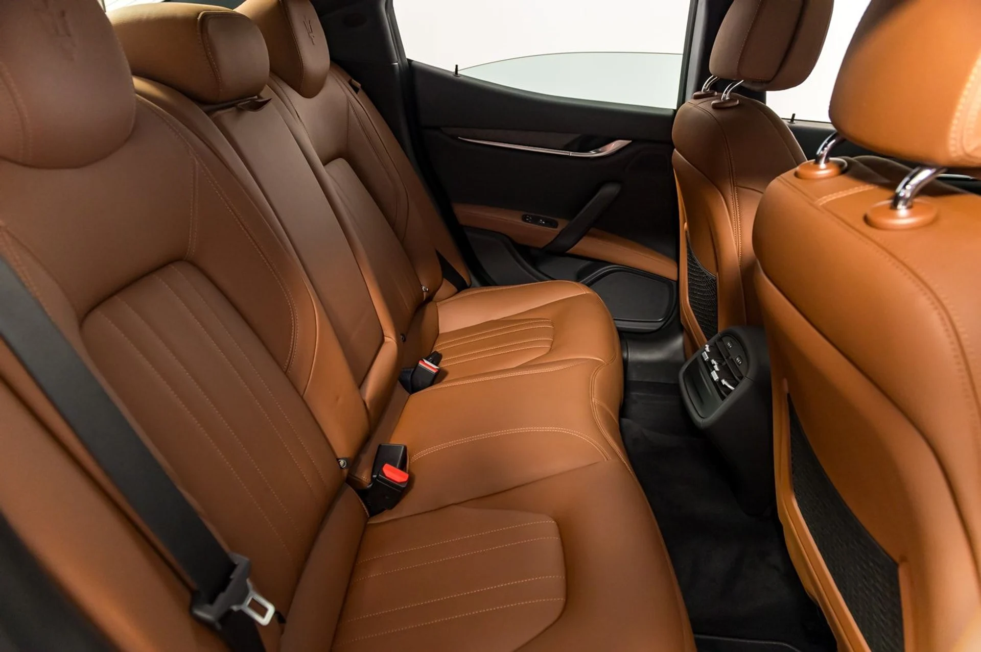 mph027_1575248410_a1092ff996ef45c89b791a8b4ceed53f_f17c5668e3