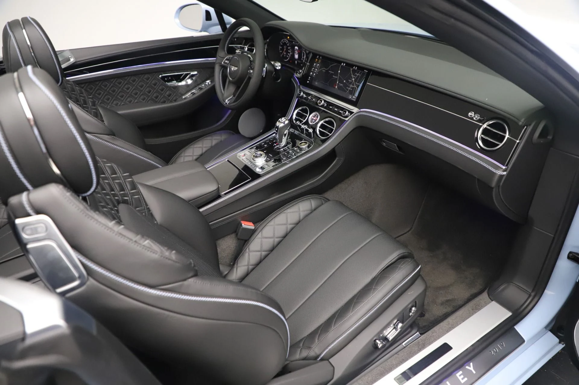 mph027_1593775399_Used_2020_Bentley_Continental_GTC_V8_1777583476_2cbe450bd0
