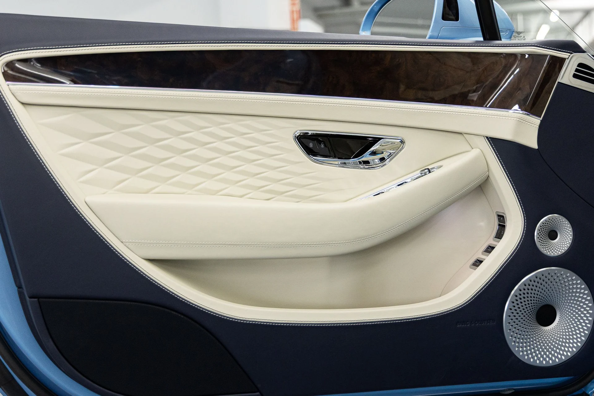 mph027_1607908068_688c968f5571592c21d8640ae836f239x_48ac361dfd