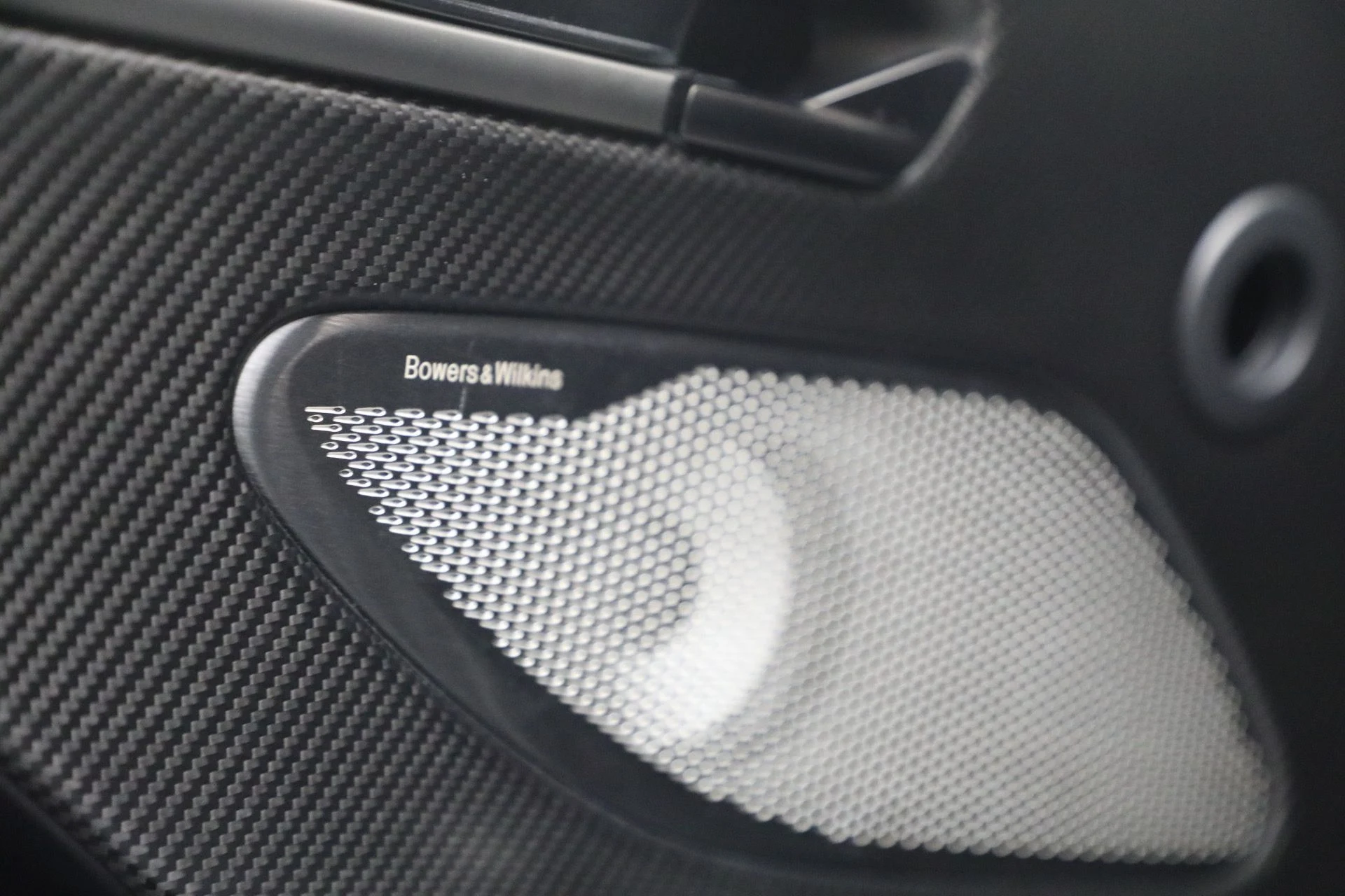 mph027_1609925395_New_2026_Aston_Martin_Vanquish_1767630425_e84c585631