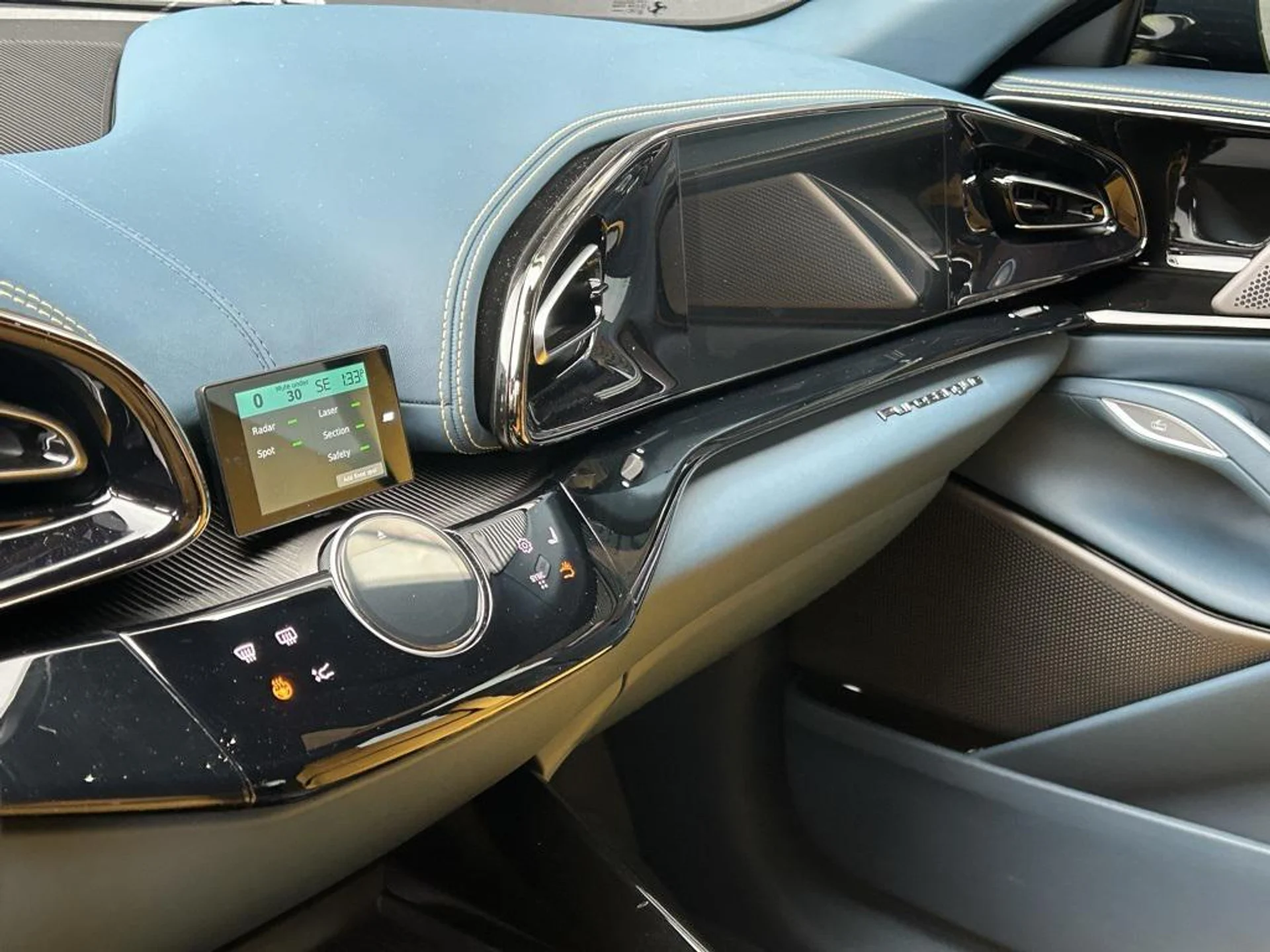 mph027_1623036499_M_Hbb_Tv_Rb_L_Ew_ZY_Nq_Vw_IC_Srw_nfc4_68dac266ff