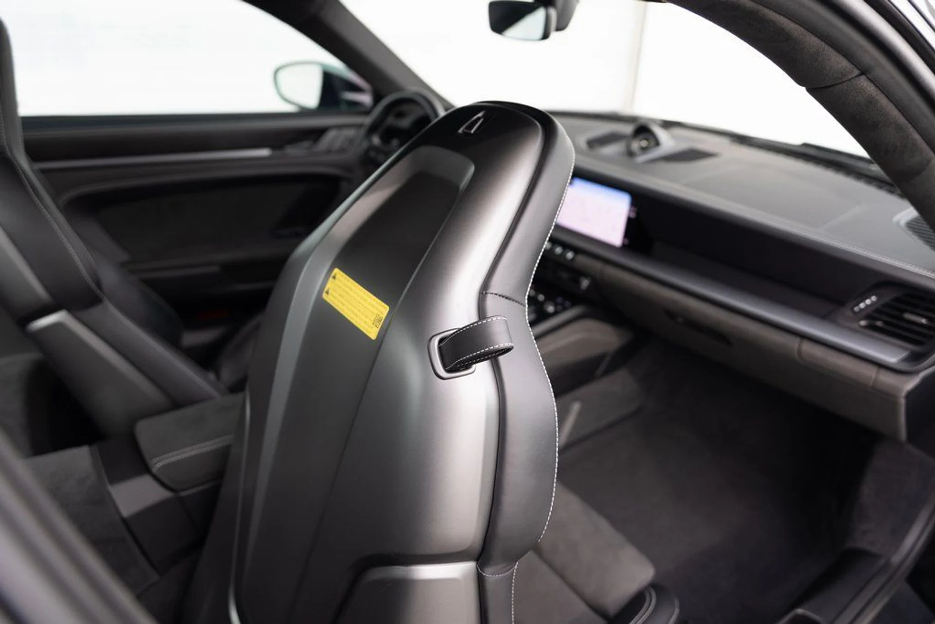 mph027_1623040390_02d967c3dbeec7998185441f67187f41x_b6cd11cadc