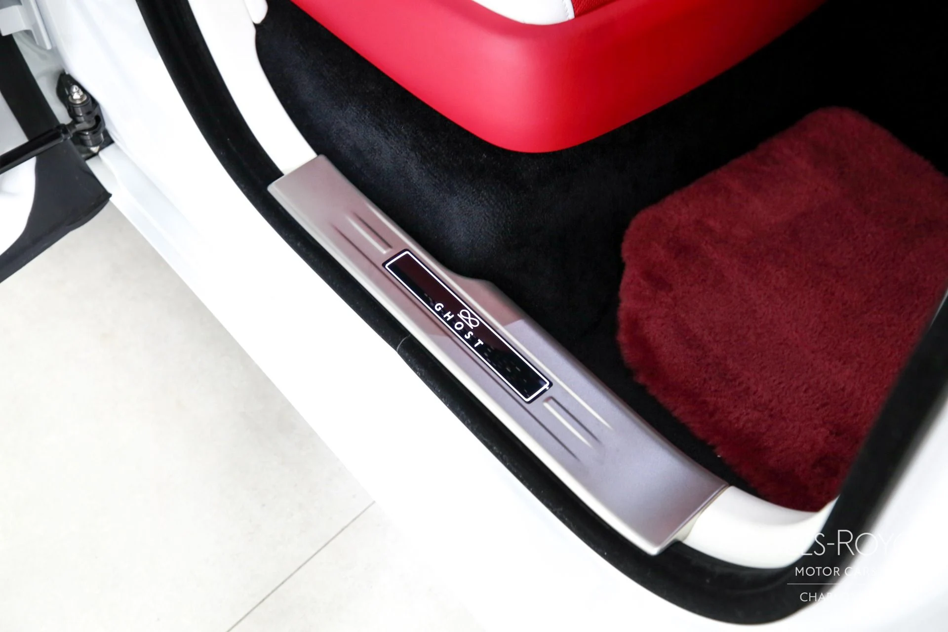 mph027_1627596801_Used_2024_Rolls_Royce_Black_Badge_Ghost_1767375436_7d654448fc