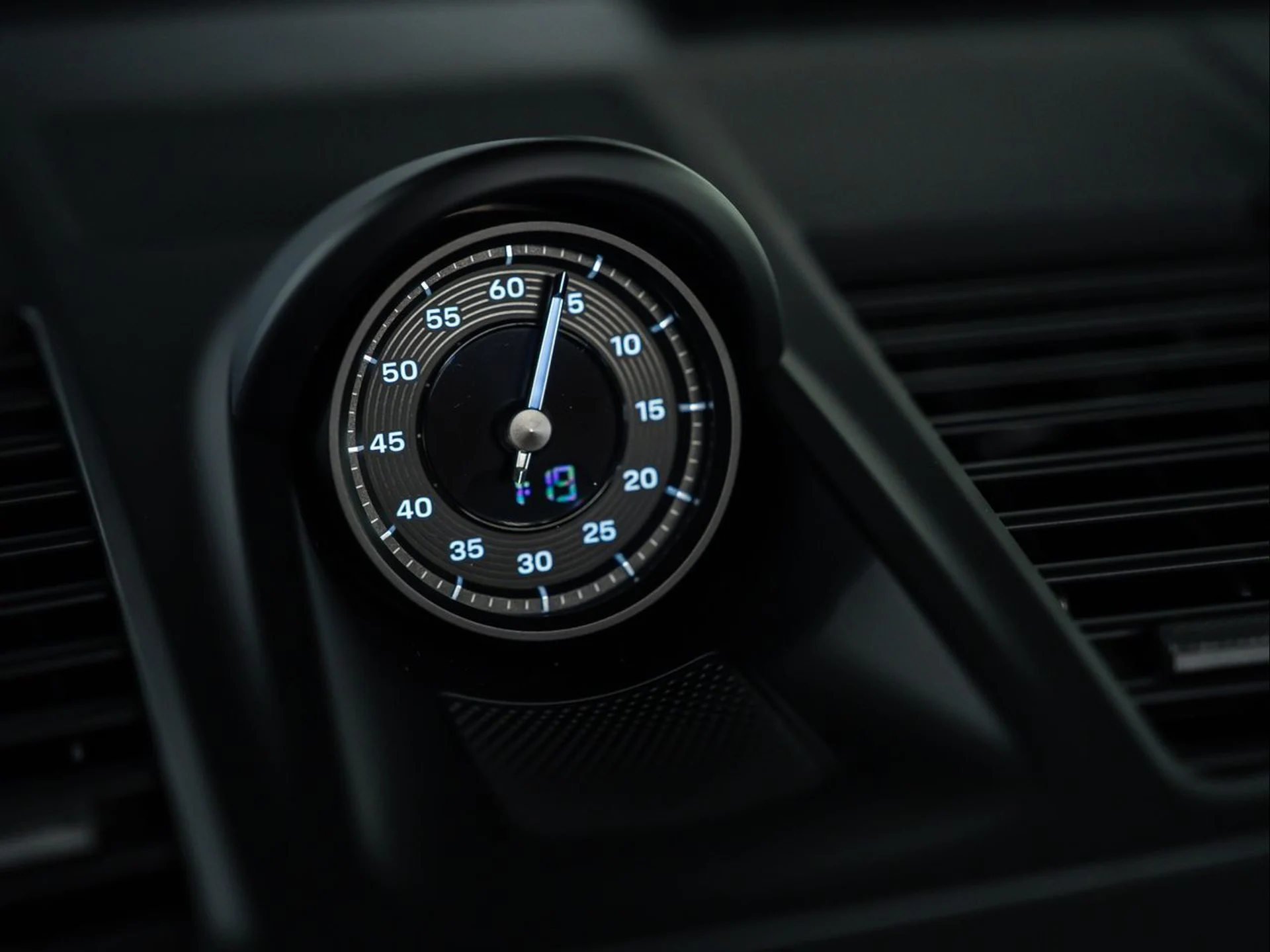 mph027_1636954593_c8c58b947e380e189b02de188e310507_c2b73c8f79