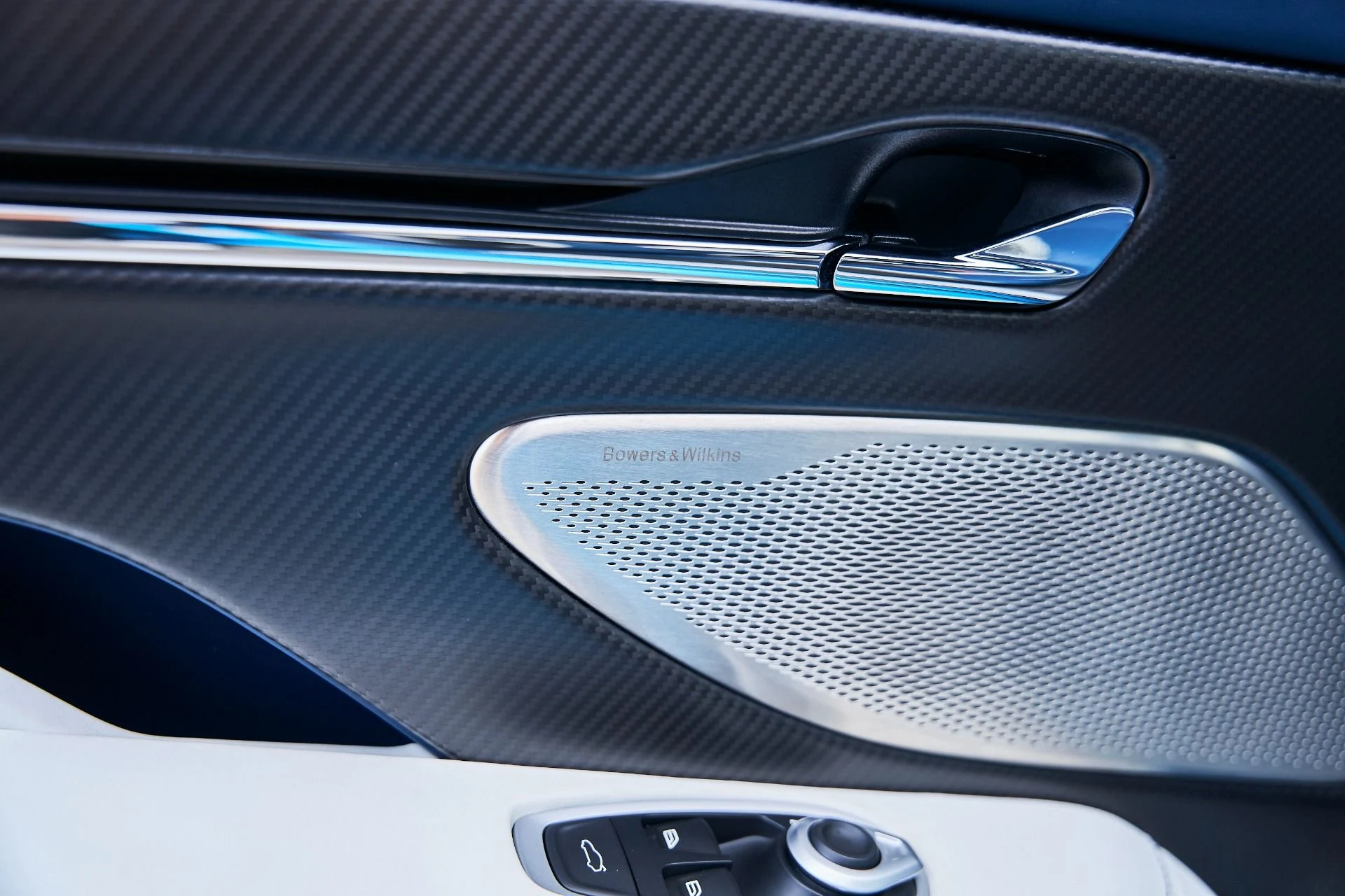 mph027_163981139_Used_2024_Aston_Martin_DB_12_1772677922_c8f4027260