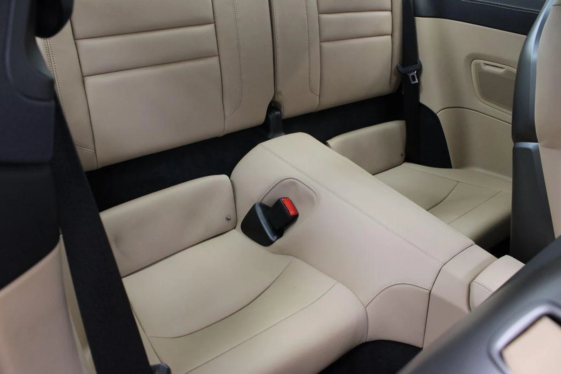 mph027_1647099455_44cp_BJ_As0_T_Um2qmw_W_Twi_PHB_023g_2de1e14fc9