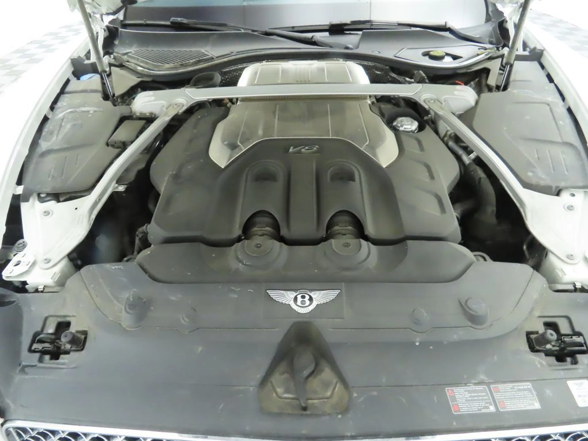 mph027_1647516458_used_2020_bentley_continental_gtv8firsteditioncoupe_8119_22810824_28_1024_76c575a349