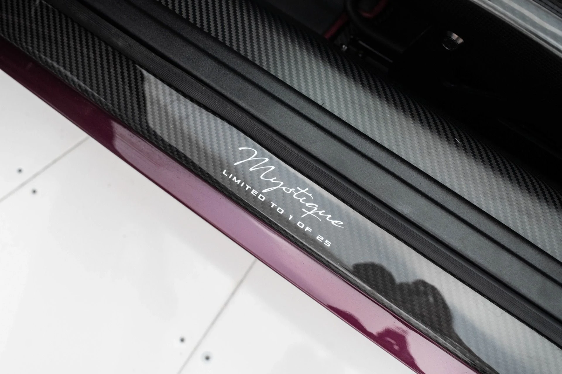 mph027_1651749823_Used_1997_Porsche_911_Speedster_By_Gunther_Werks_1779136910_9ce1a23743