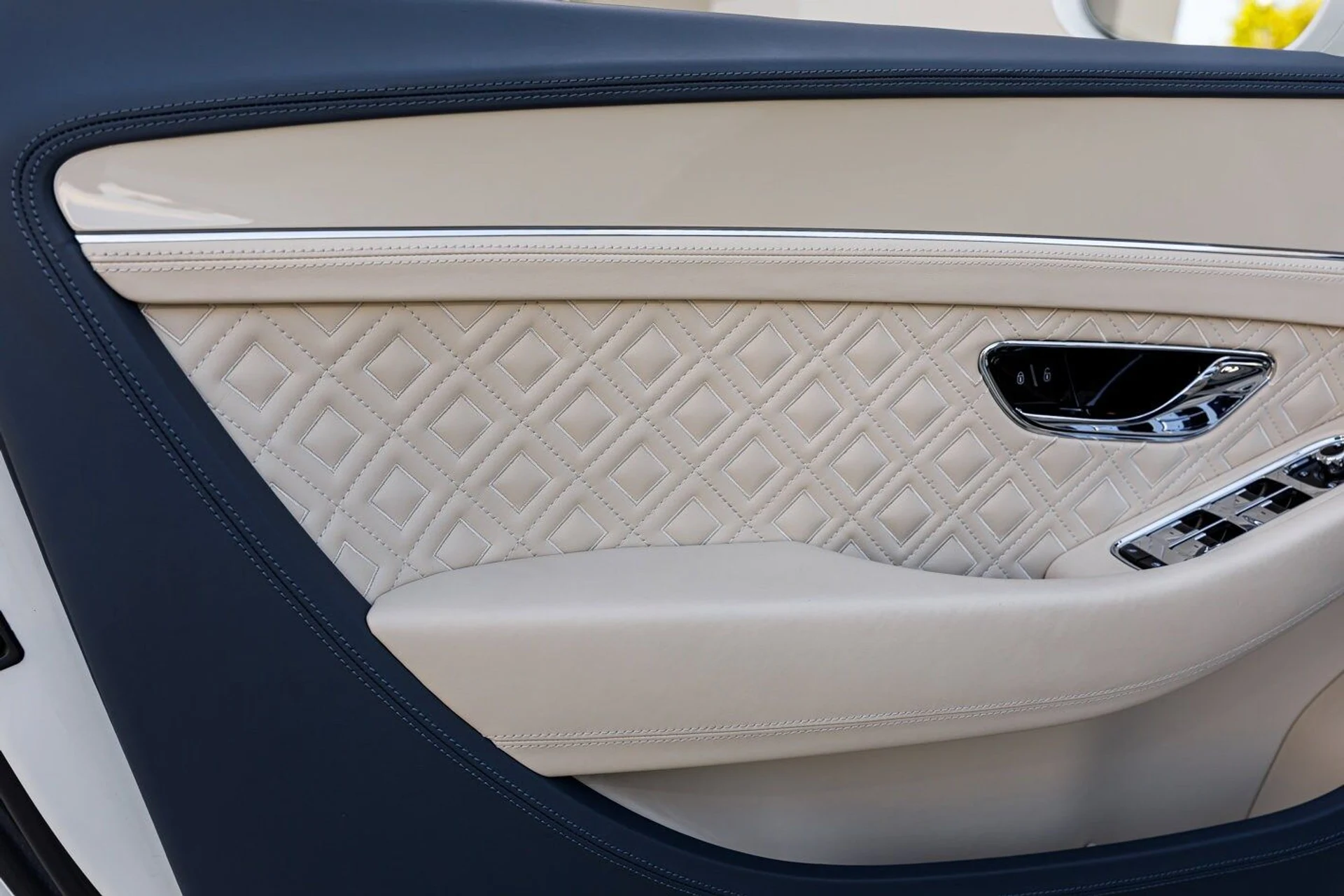 mph027_1652600188_f109f7360eda6d505b1acf45e7727e8ex_e066c31674