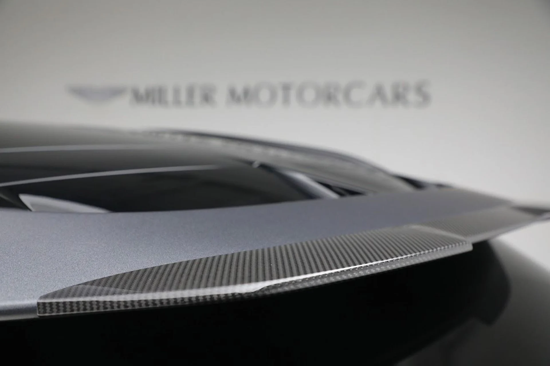 mph027_1654595959_Used_2023_Aston_Martin_DBX_707_1682624534_53cdc0ea2b