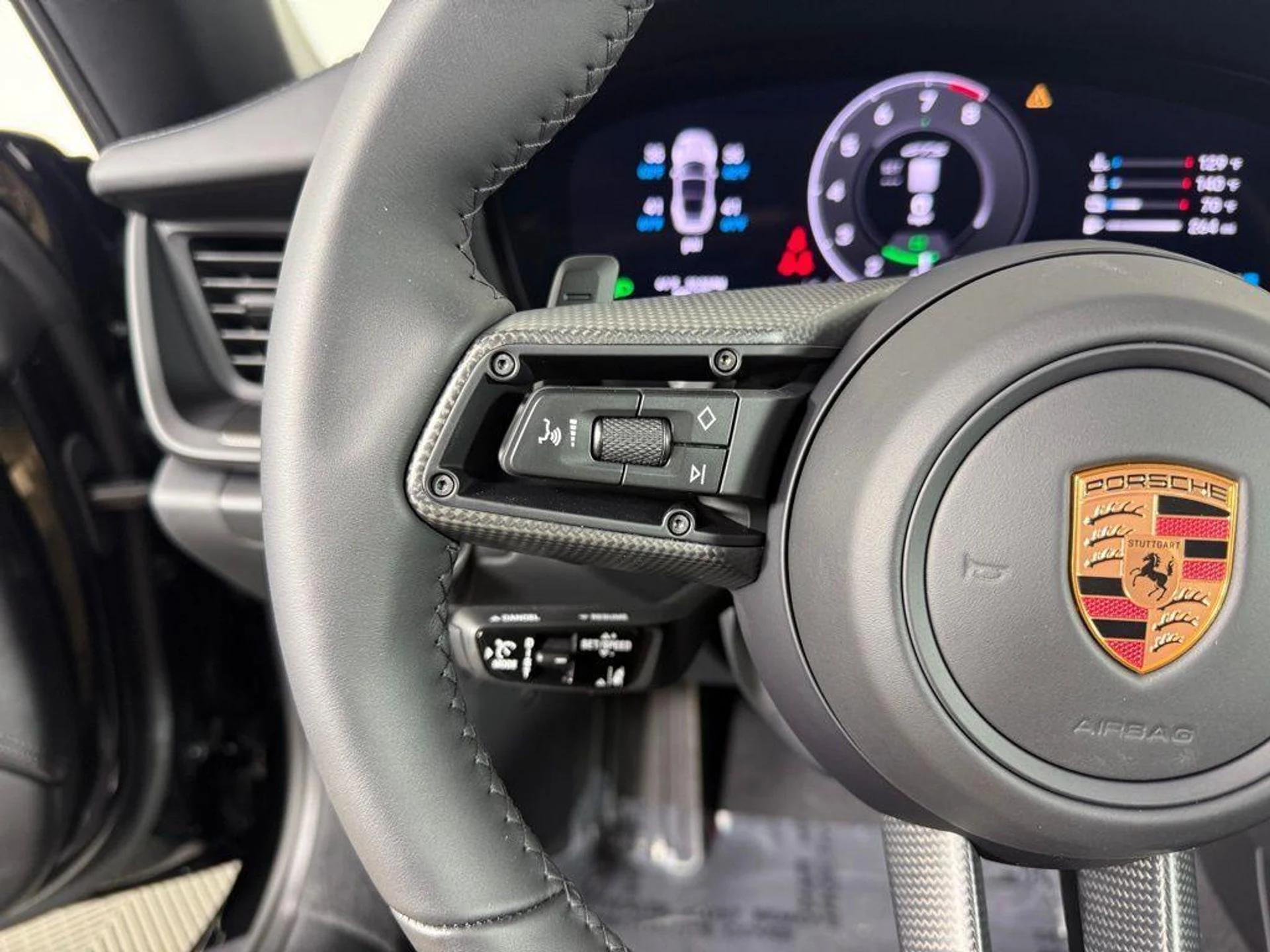 mph027_1656213821_Fih_OKF_24z_Wxy_De_PR_4b0_MSO_9_Huo_Q_a1b2fbac66