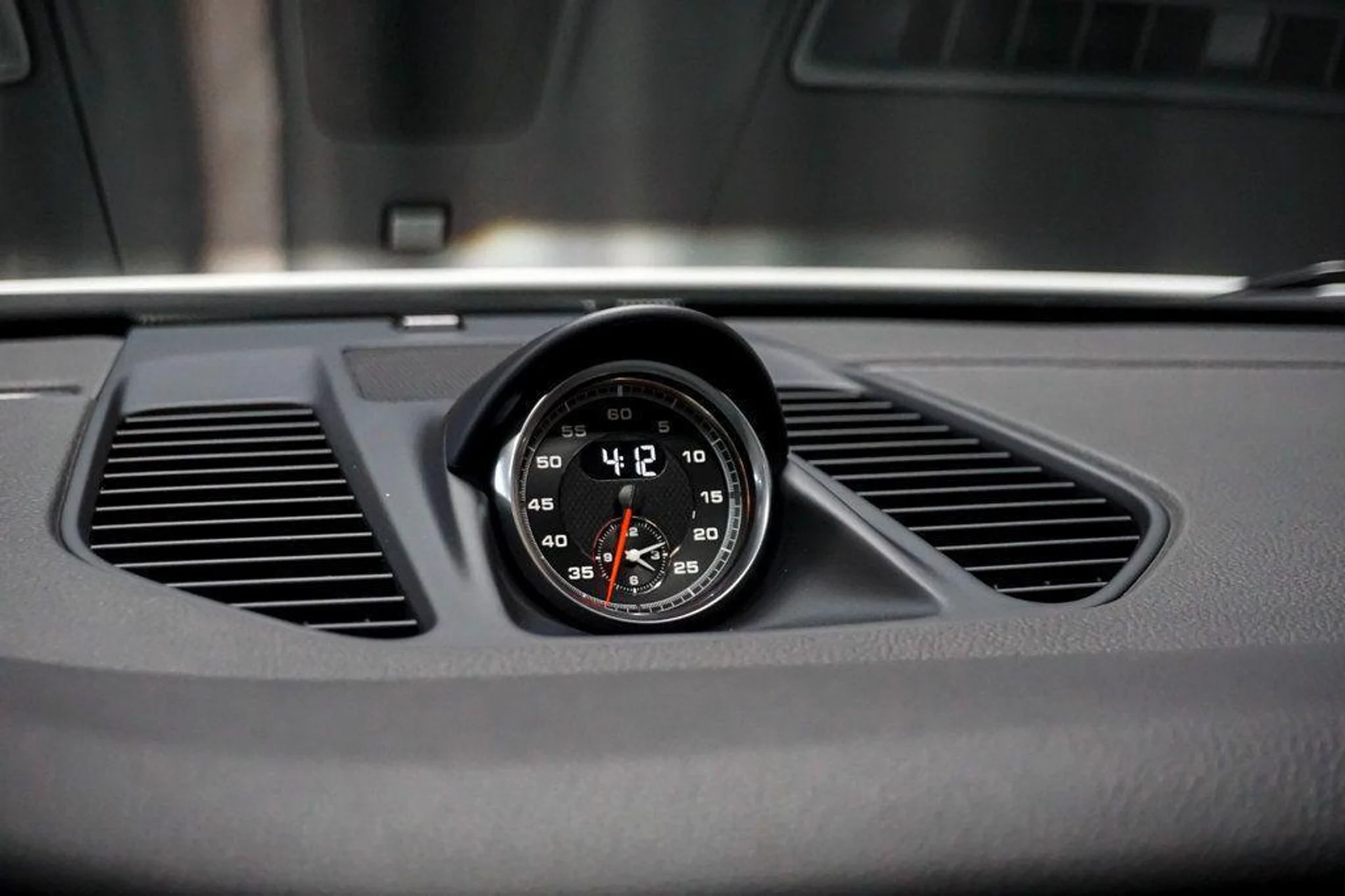 mph027_167525966_M3x_Zc_B_Pb_V_Jz_Aae3qtfy_OTL_Py3s_E_5375a25899