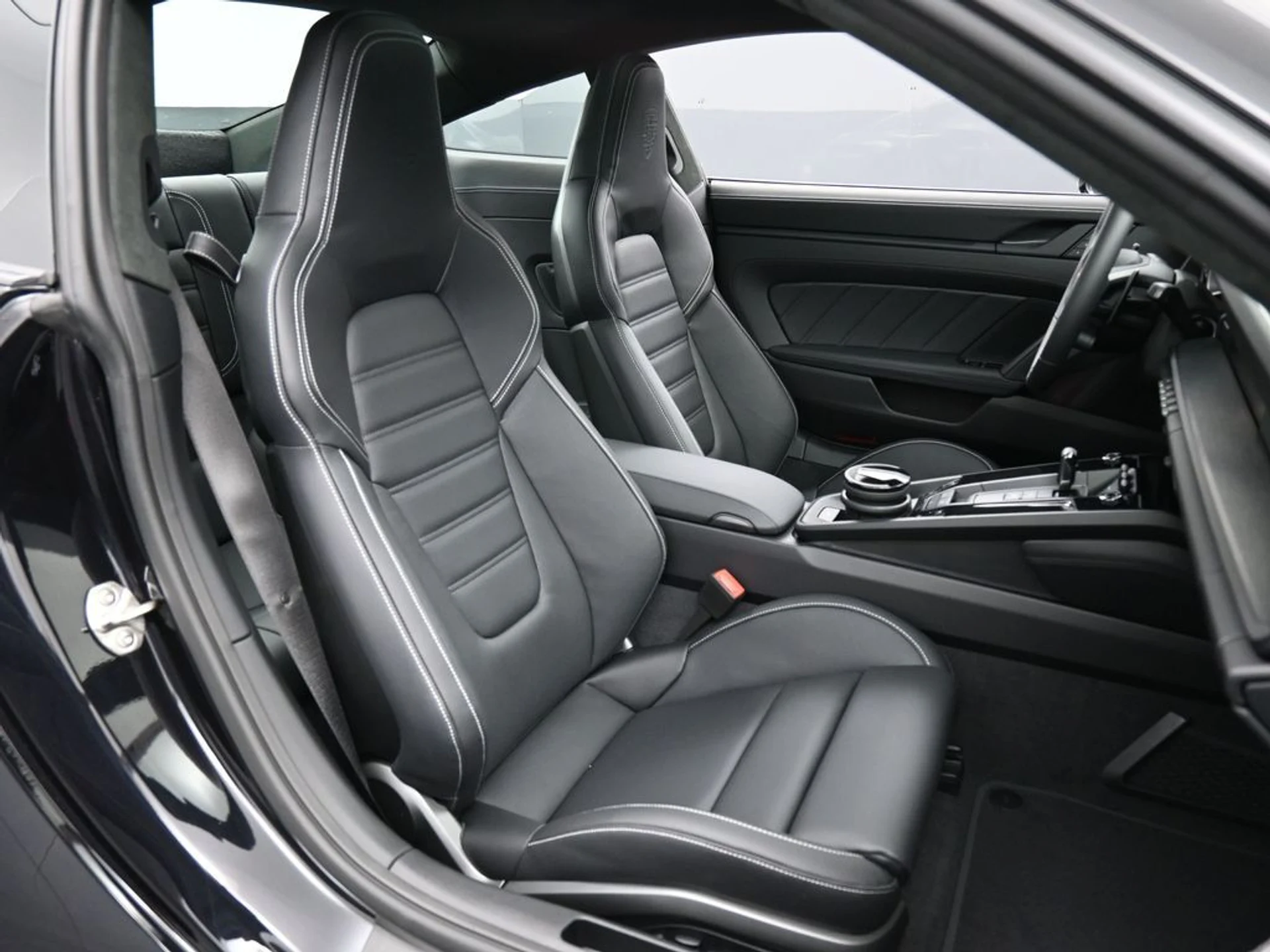 mph027_1686628567_eb759d68_f456_413f_a0e7_892f58b5f024_222eec453d