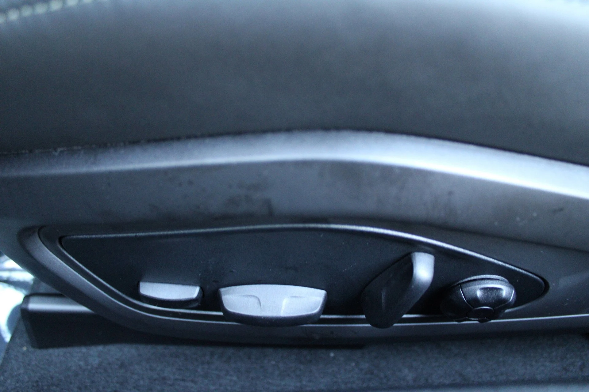 mph027_1689815013_bc227147f8f3135d332731f8280320ecx_413139fd71