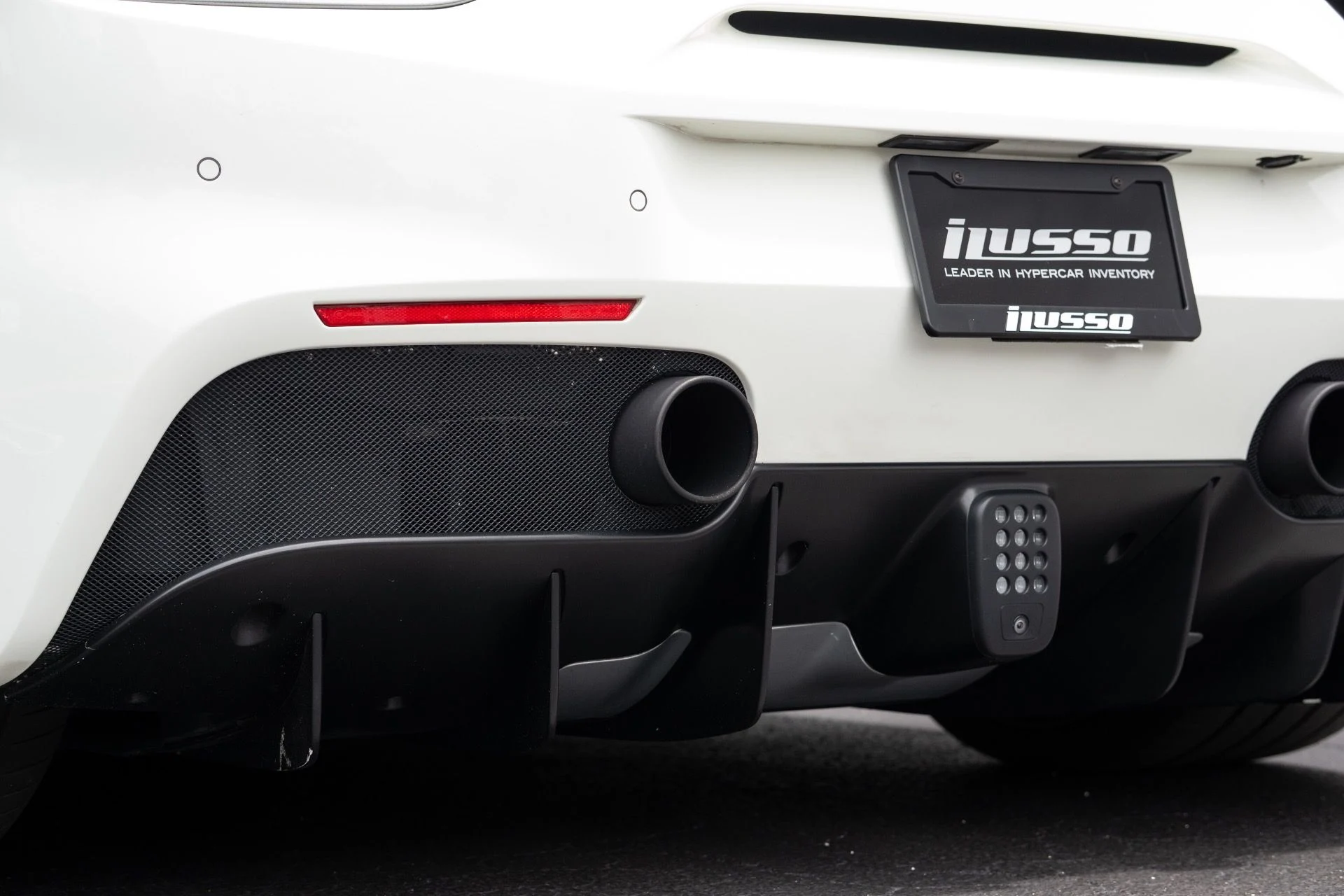 mph027_169506811_Used_2016_Ferrari_488_GTB_1777085650_0b41d951ed