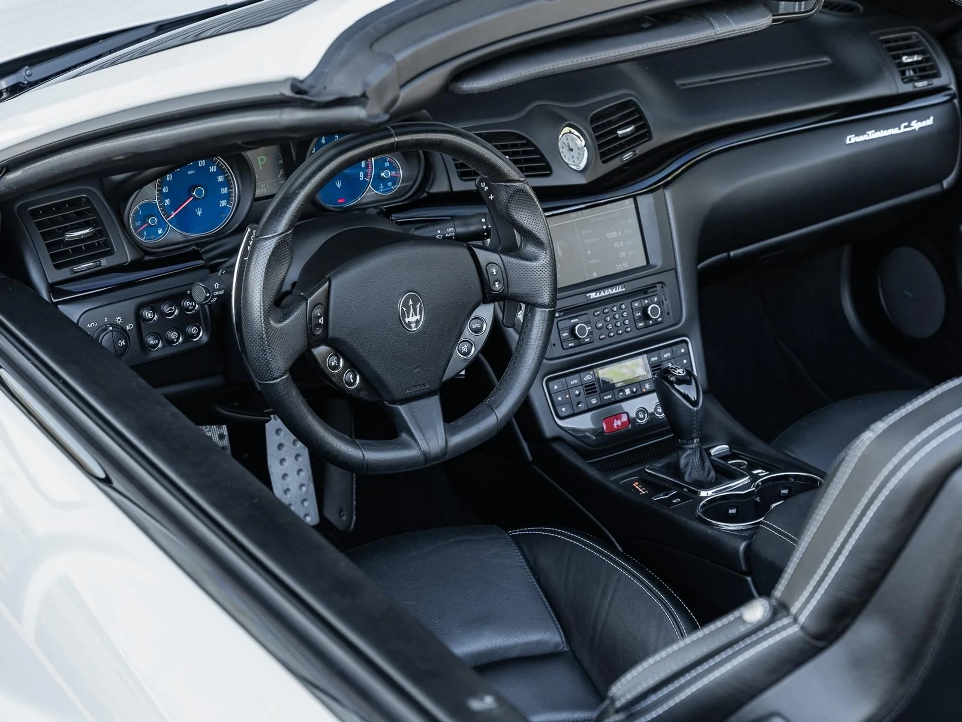 mph027_1701745887_Used_2015_Maserati_Gran_Turismo_Convertible_Sport_1760472372_e8345a36cd