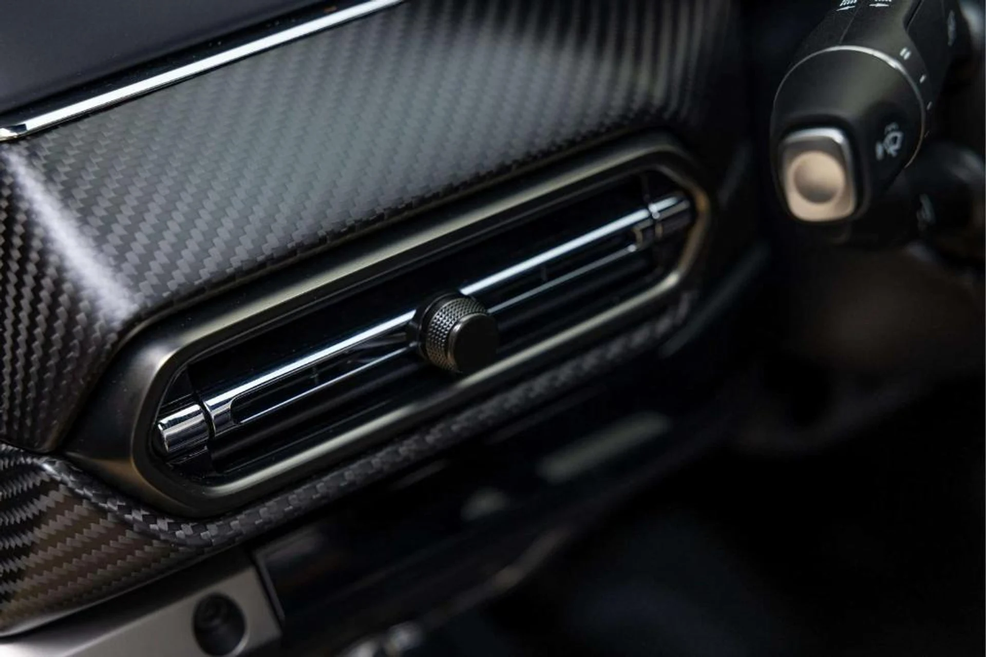 mph027_1702133029_B29s8_M_Eg_Hu_Dw_O2zk_Zfi_EK_2i_O_Sw_d0529ec210