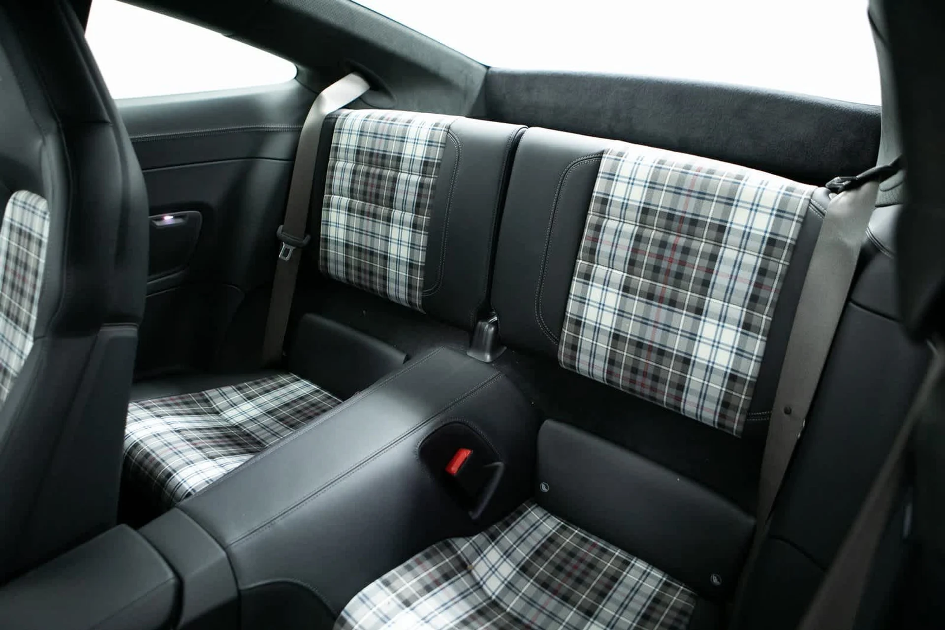 mph027_1705879116_e1928982ac4d7b5a3cbc8099d58e15a2x_6688a8085e