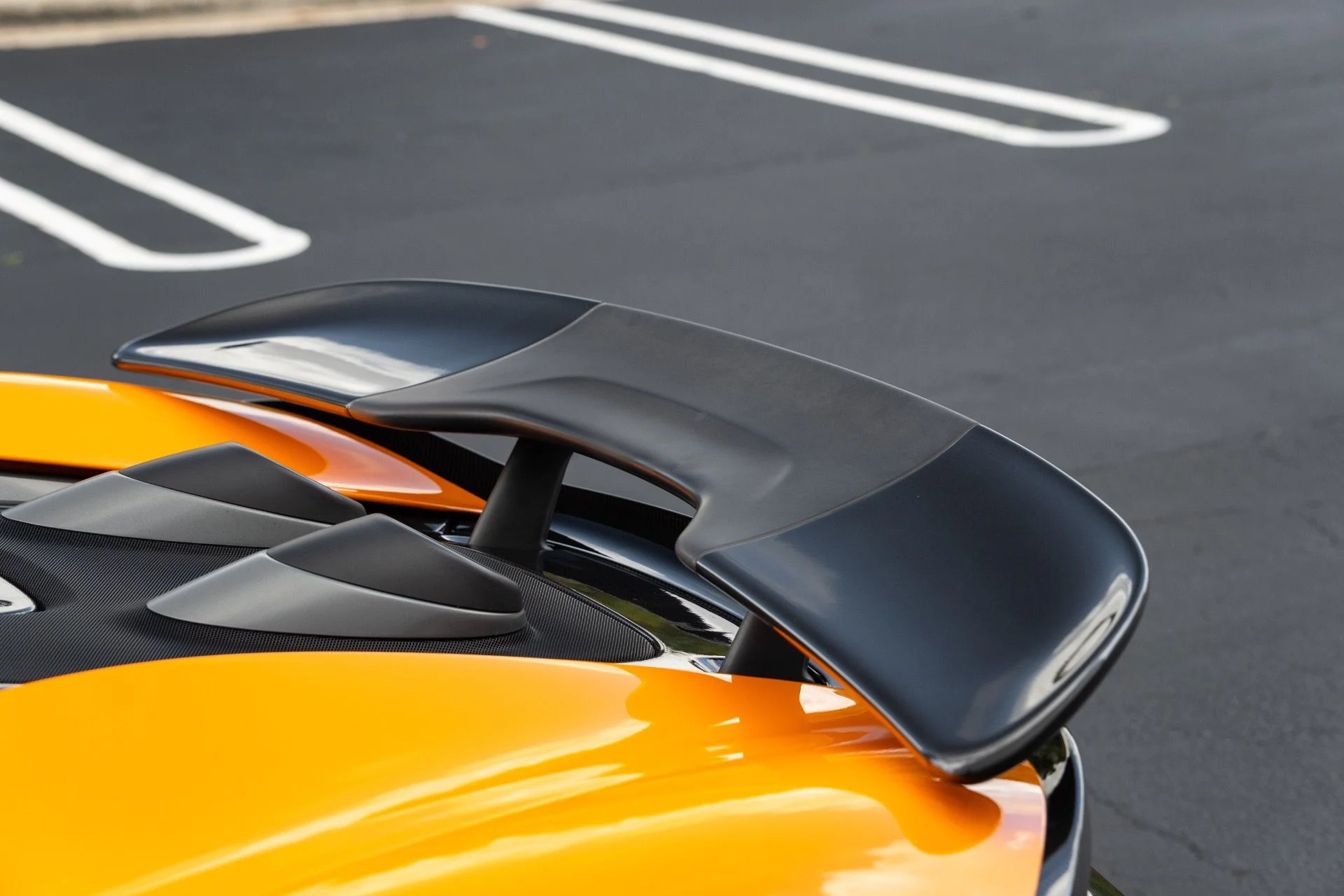 mph027_171358494_Used_2019_Mc_Laren_600_LT_1772565538_0ba9816cee