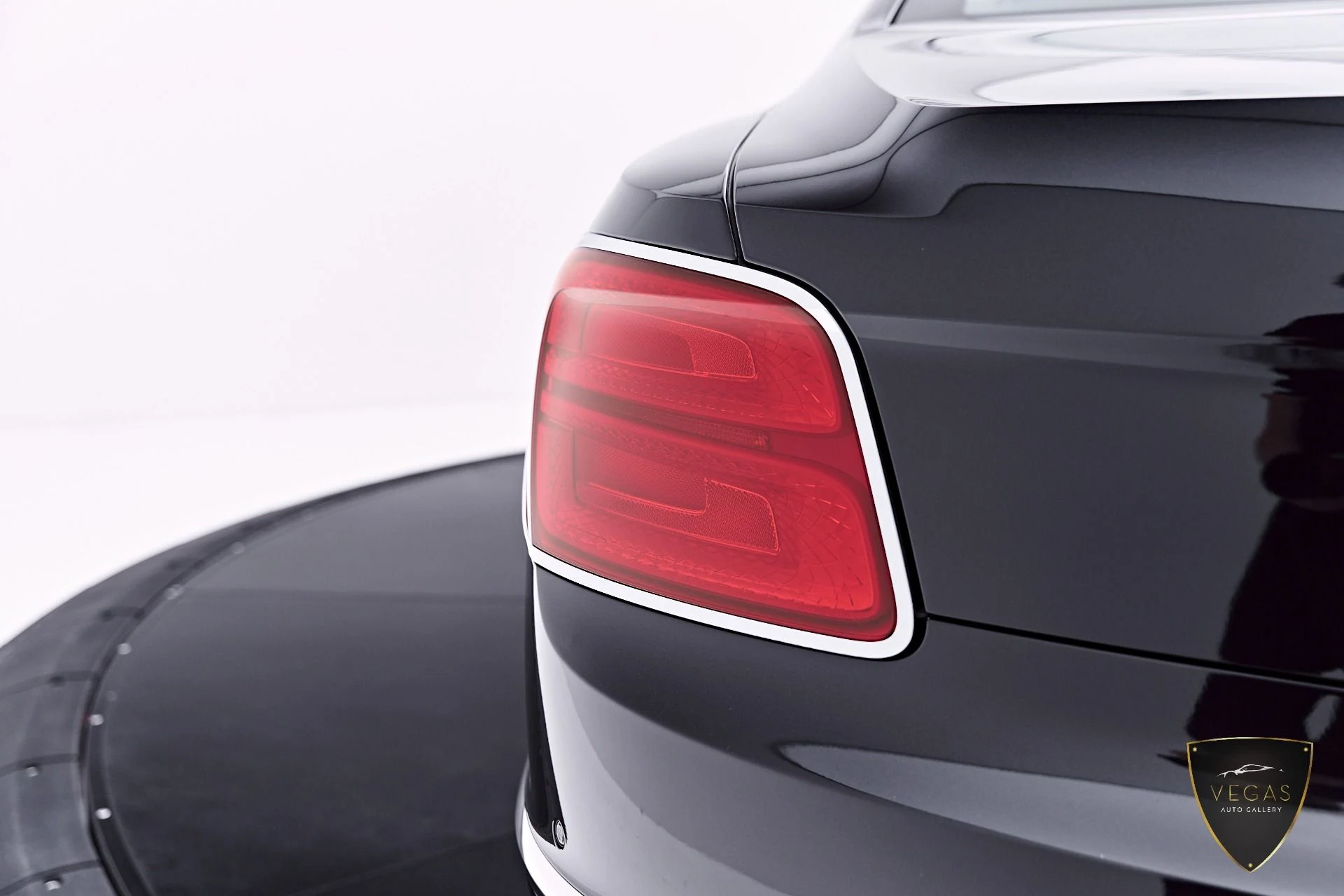 mph027_1713730244_Used_2022_Bentley_Flying_Spur_V8_1782495064_9b664add64