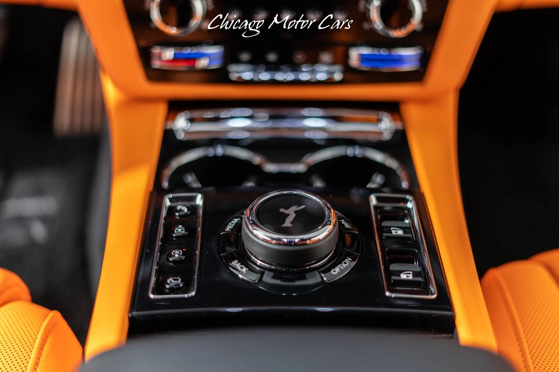 mph027_1714982658_12082_p28_l_9eea336b62