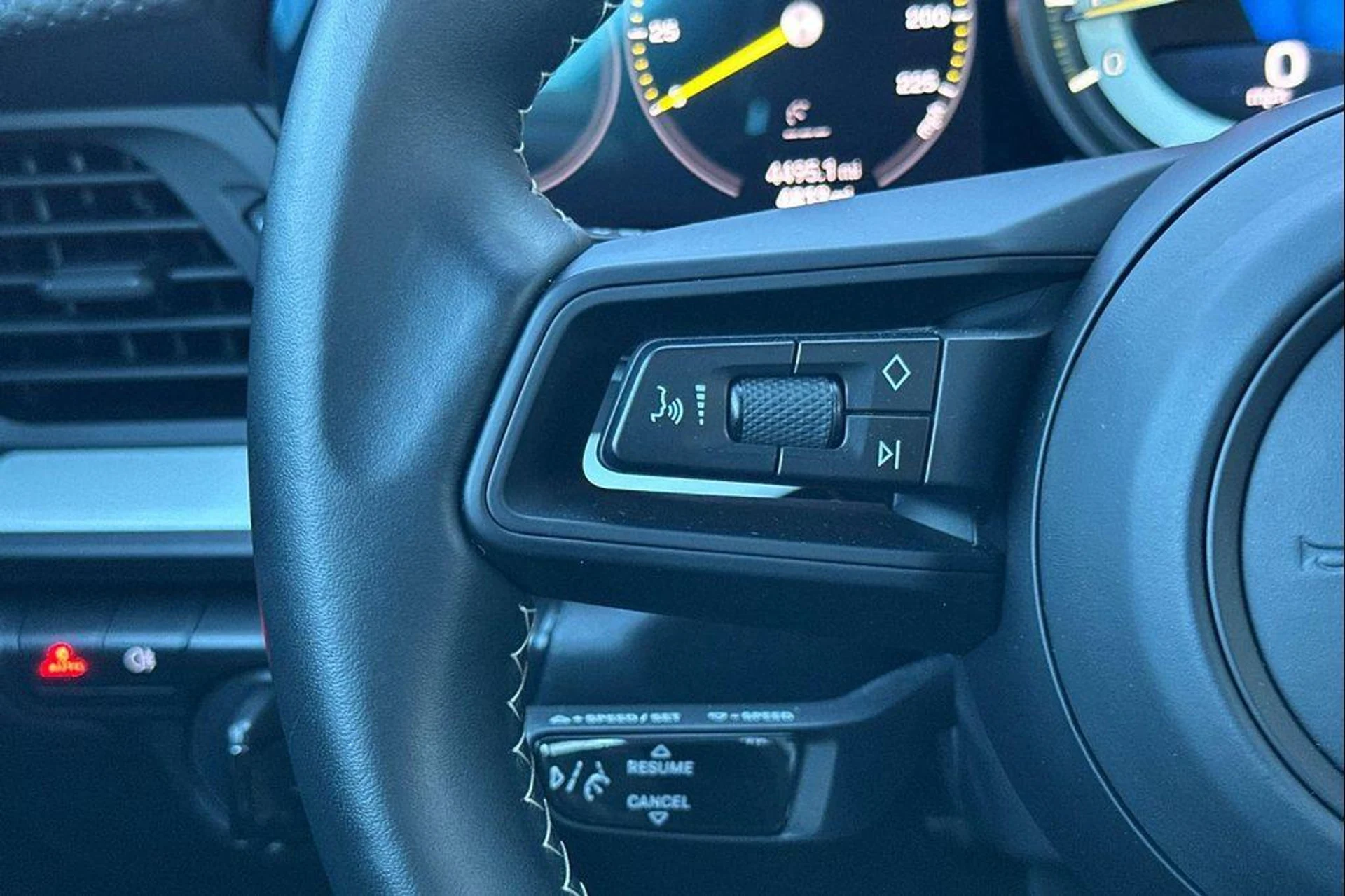 mph027_1715889280_q_E_Uj_EP_7_Zee_Xj_G1_F3_IJWZU_hg1a_I_9fcf19d09e