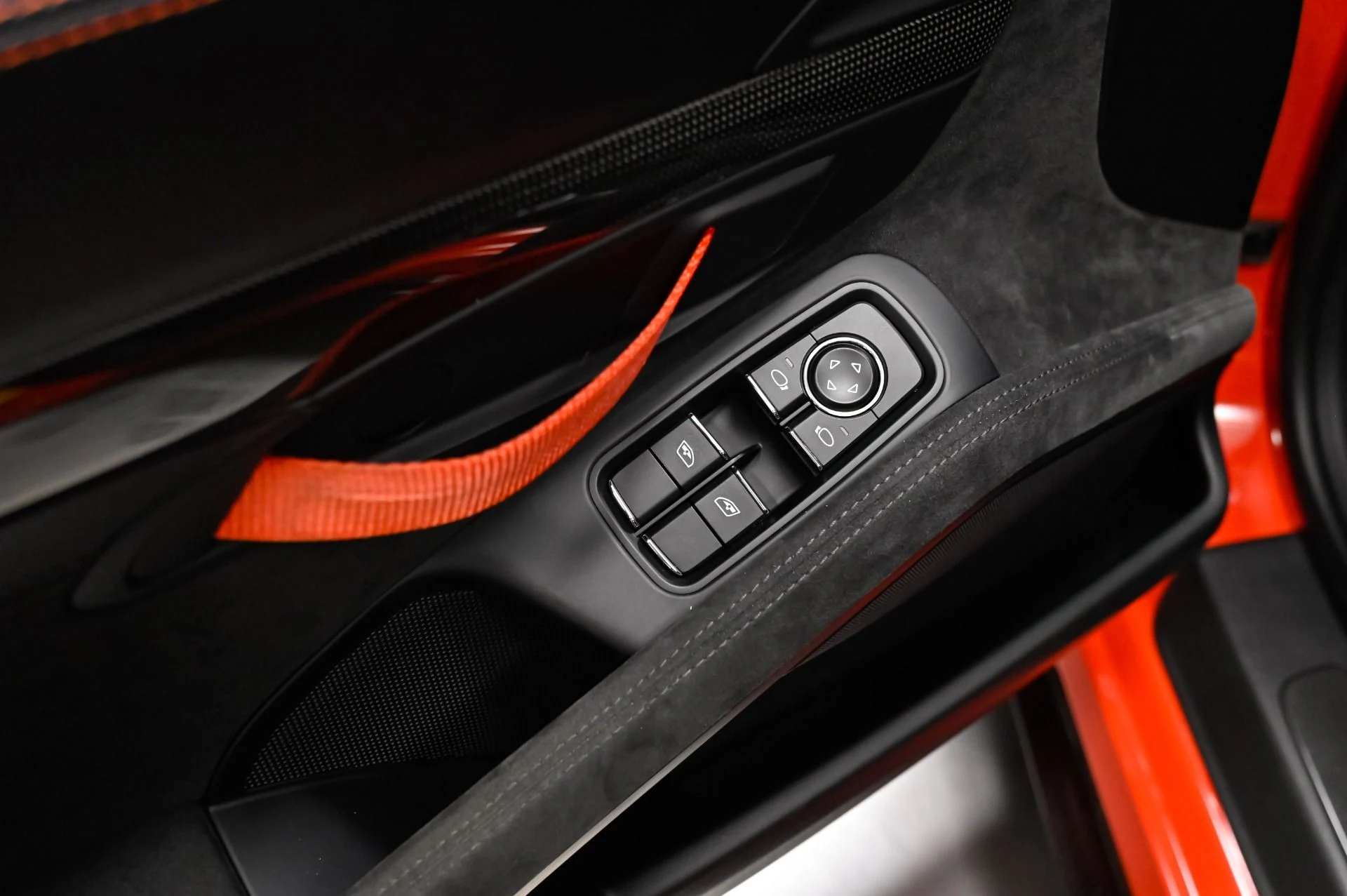 mph027_1726241841_Used_2016_Porsche_911_GT_3_RS_1791298183_f1f2592071