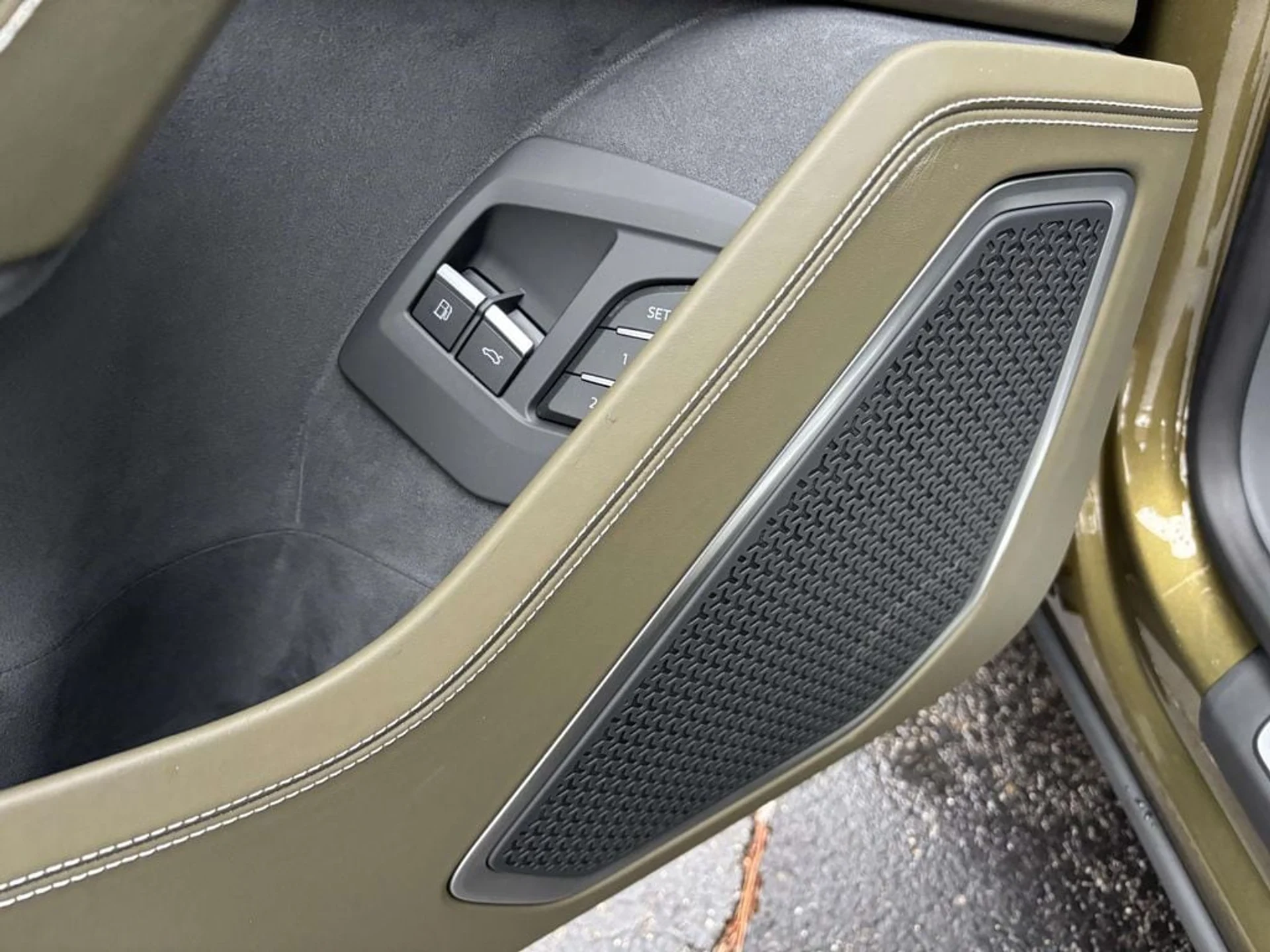 mph027_172659222_7b004f7727127451ef96f53aa48c7024x_864934b916