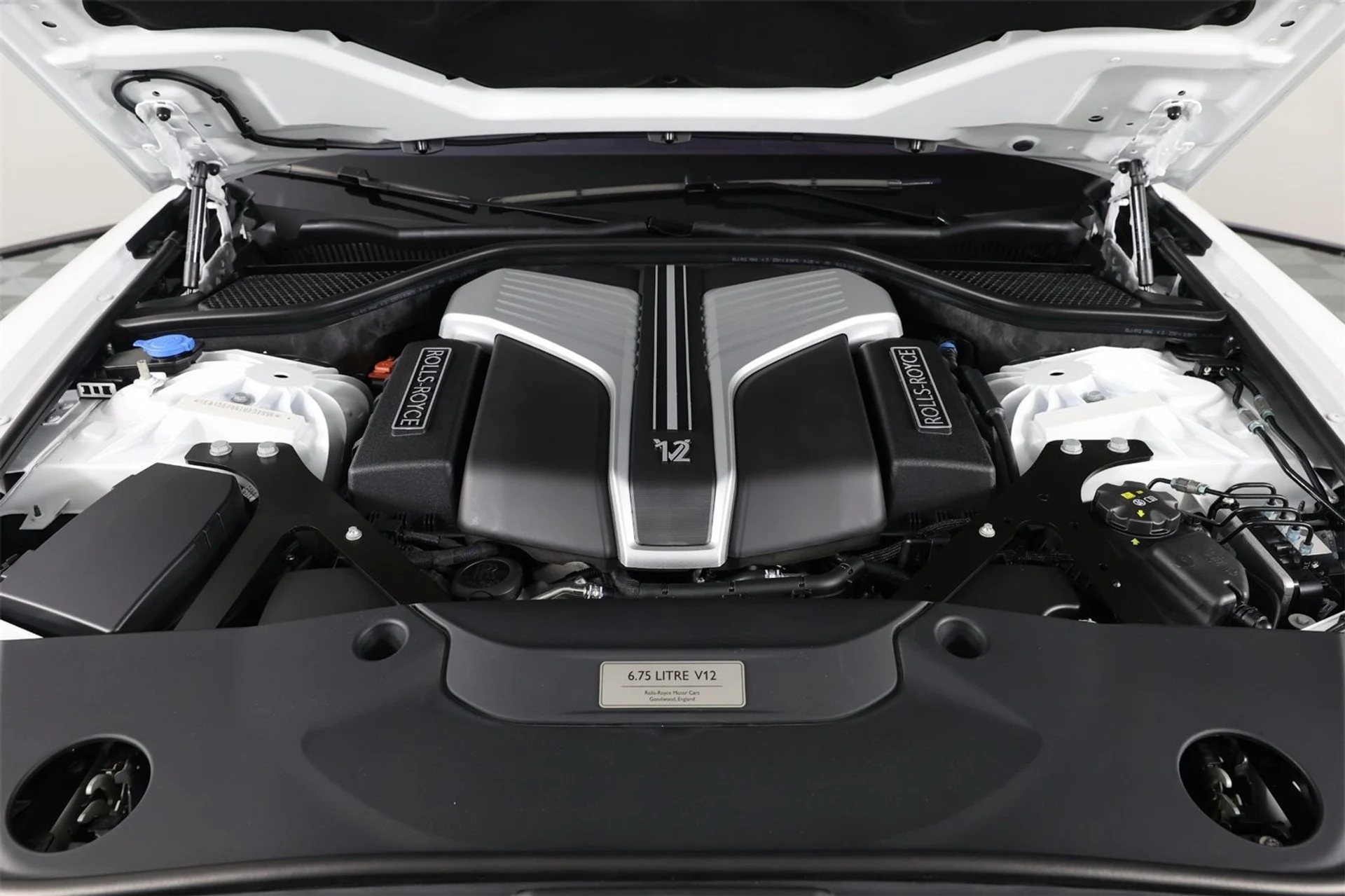 mph027_1728015338_ee84a7b121ae1006fad7feae6383b08c_386739ecfd