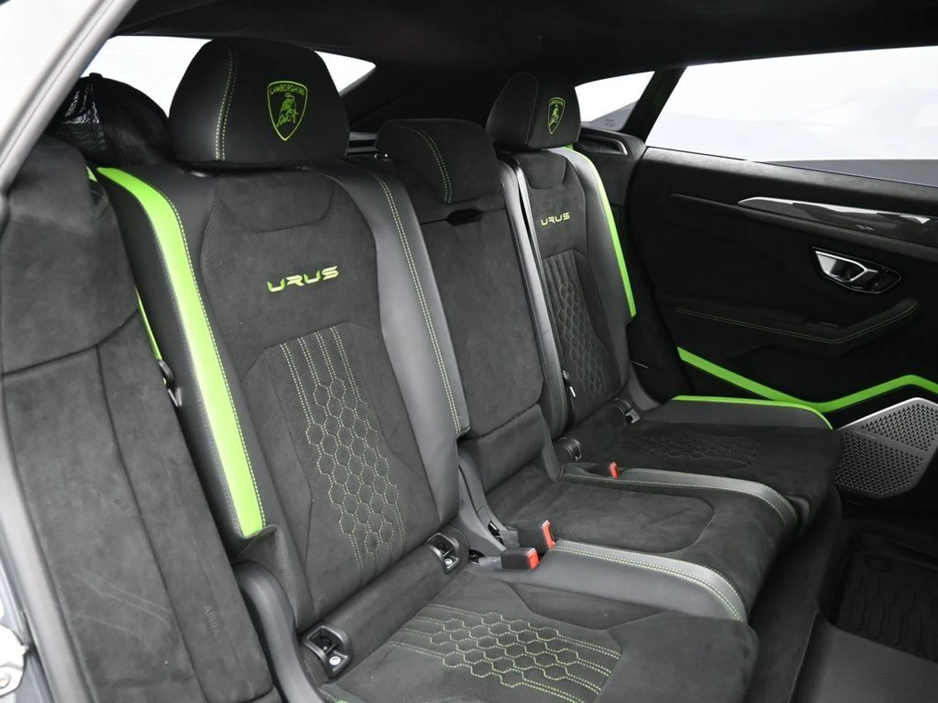 mph027_1729953577_b52c7fc33ca0d861eaa0875f6497519c_e315a5a49b