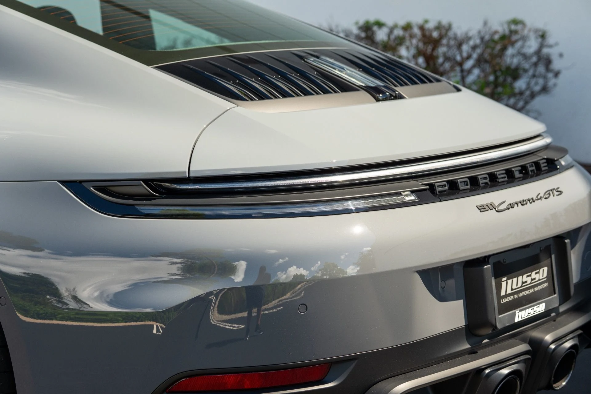 mph027_1732940877_Used_2025_Porsche_911_Carrera_4_GTS_1758912978_8bab943411