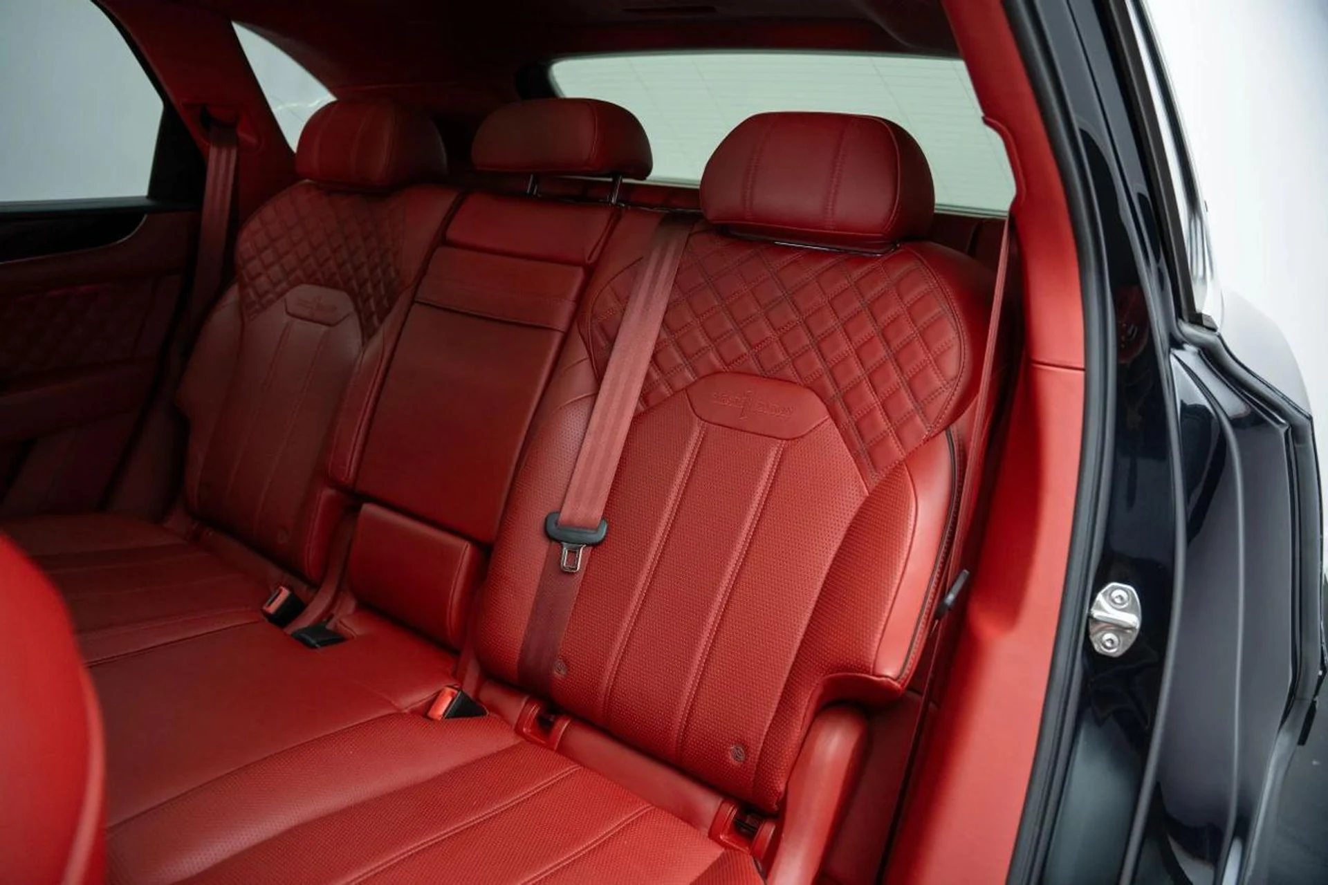 mph027_1740433963_9a67eadb79f8893fd0c4035d19ef15a7_b5cb4bdad2