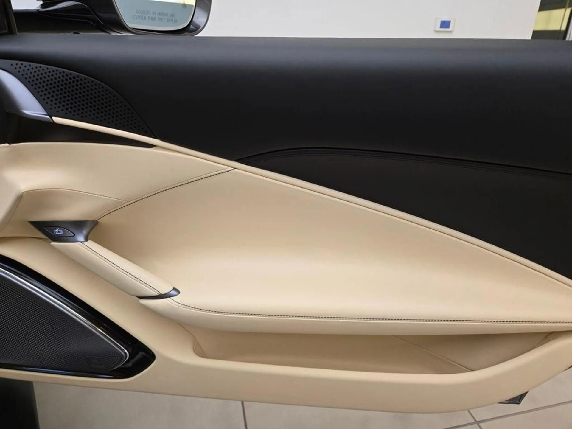 mph027_1741147653_Used_2024_Ferrari_Roma_1771612419_8a1065c017