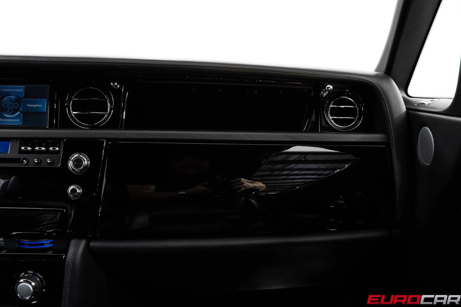 mph027_1748158499_1bb4bef4_8991_4490_ac8d_09bfdcaa679b_65bbf8dde6