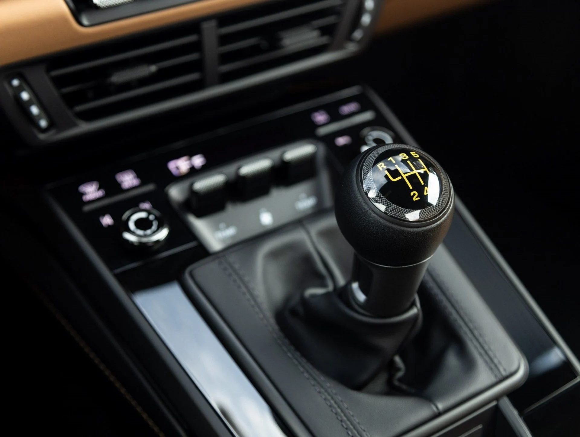 mph027_1751224553_28_fbd1dd6296