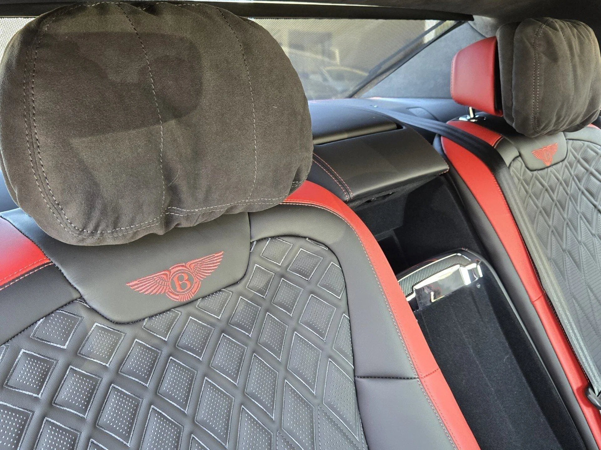 mph027_1757063878_6236fe1c57faf507e570c90bbf85e833x_0554a614b2