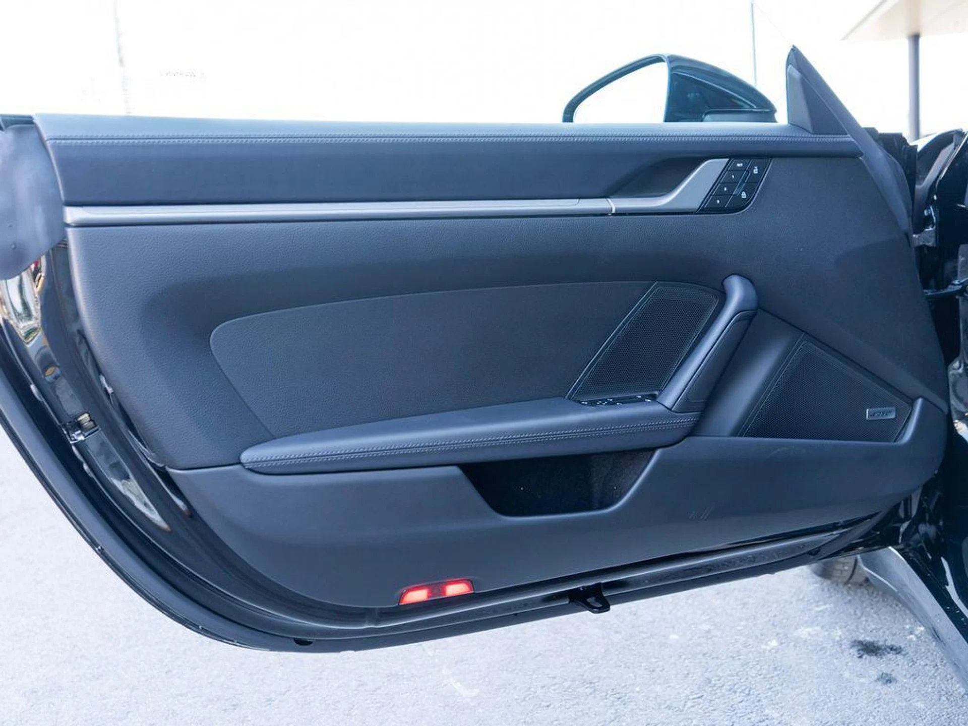 mph027_1759360966_Ct_UP_Yw_TE_Mz_R_Es_NJDJX_Ft_MKQ_Zm4_Q_d7776fb47d